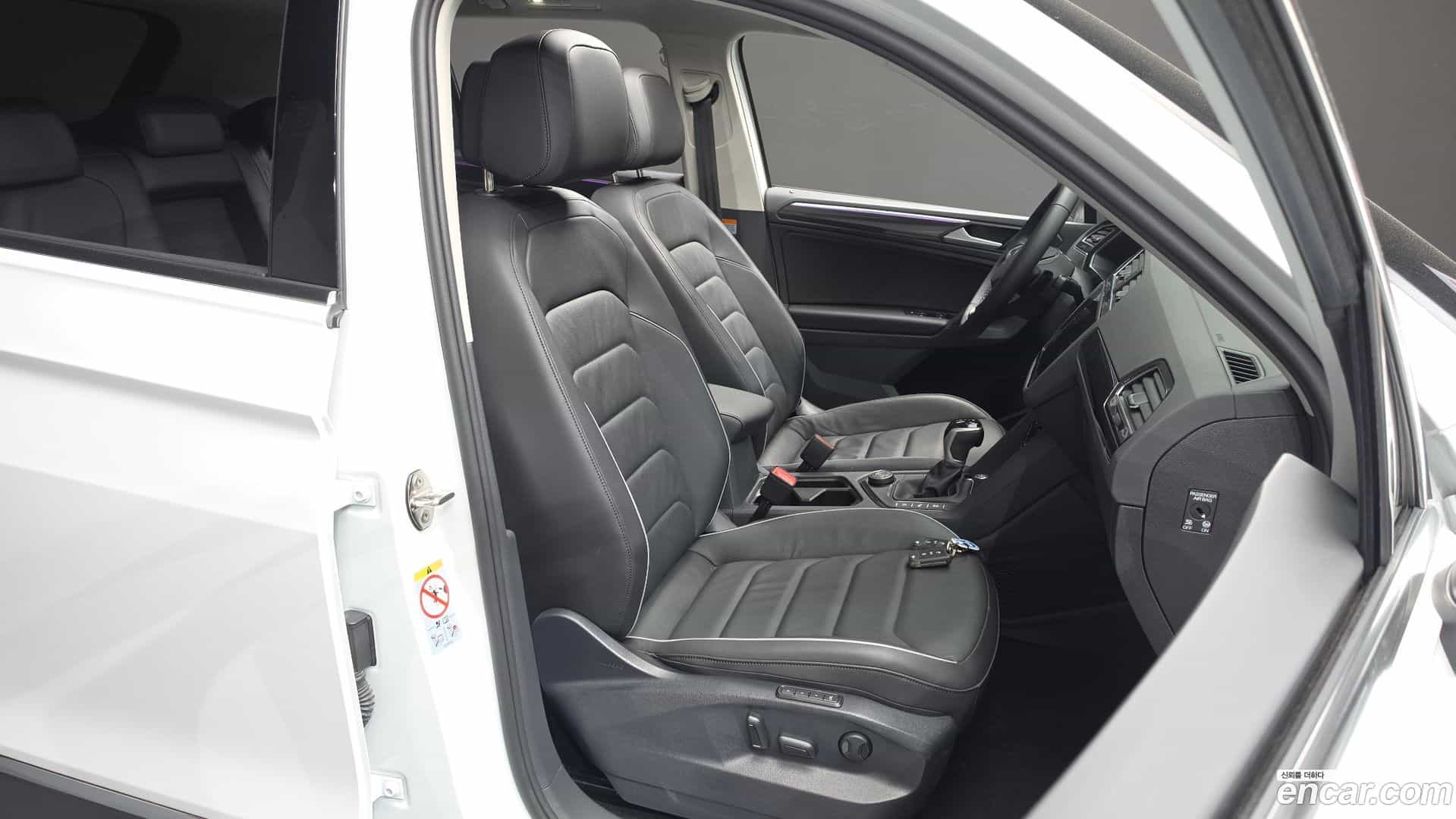Tiguan Volkswagen 2022.11-INNER-036