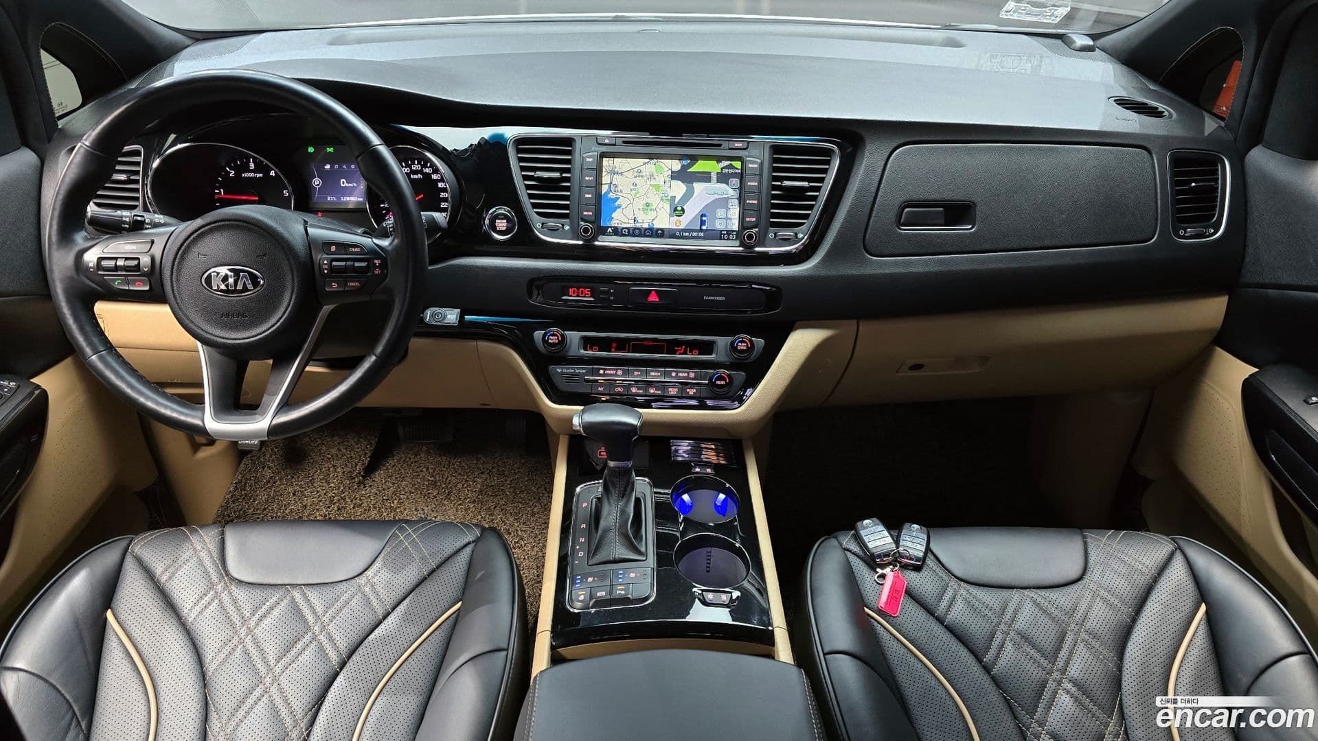 Main__Slider__Photo:Canival Kia 2017.7-6