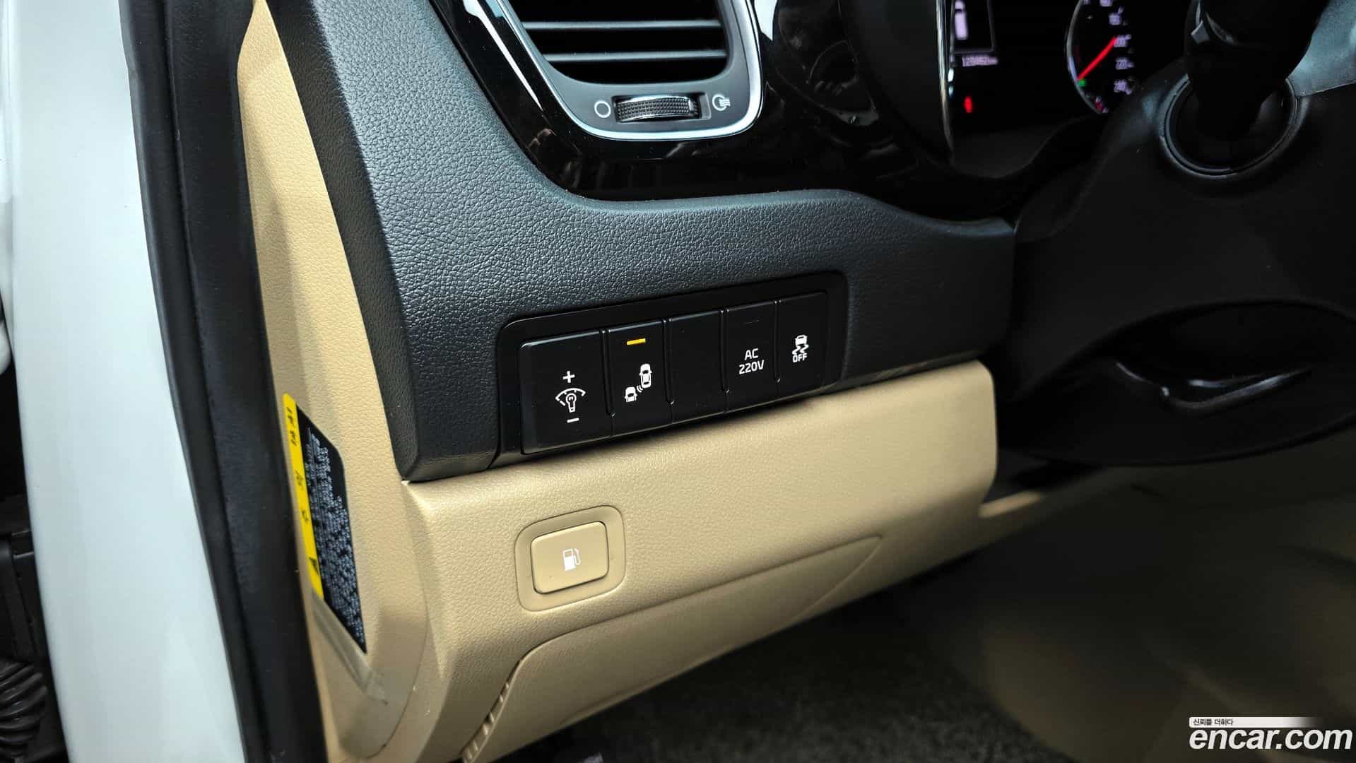 Canival Kia 2017.7-OPTION-021