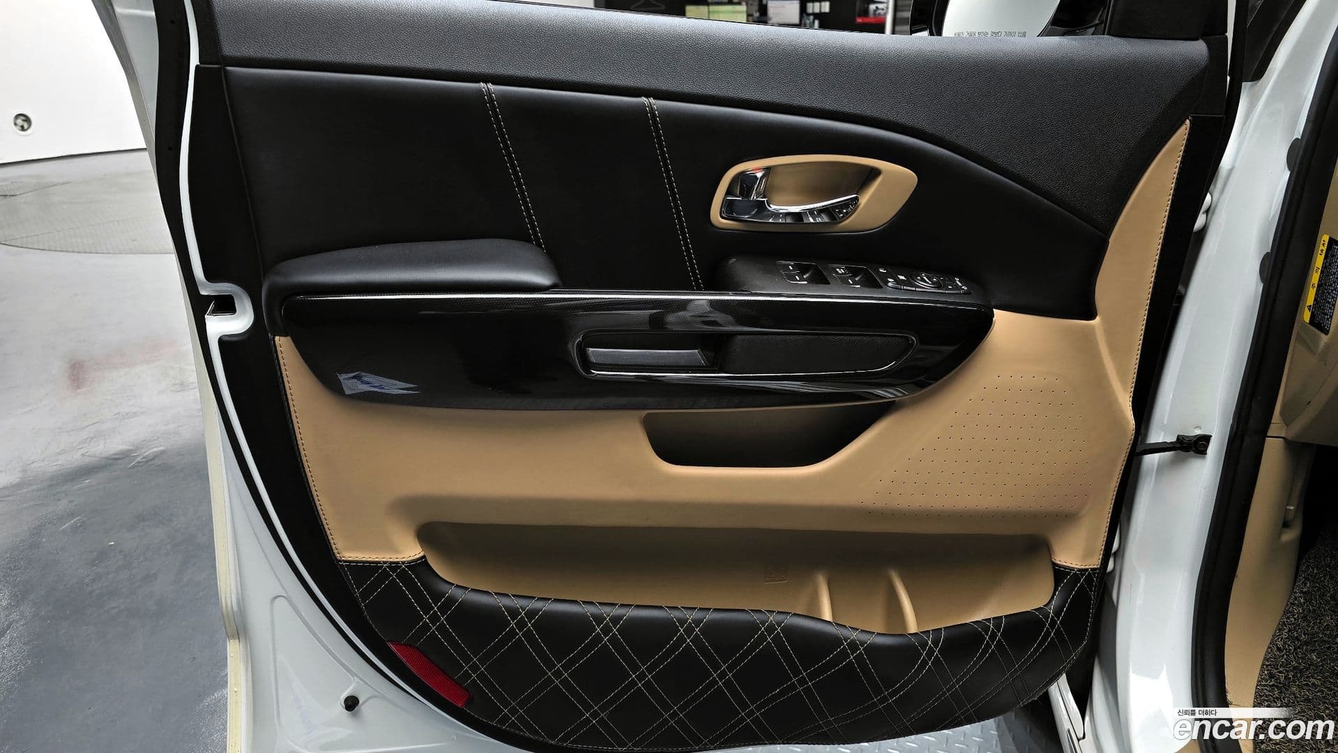 Main__Slider__Photo:Canival Kia 2017.7-24