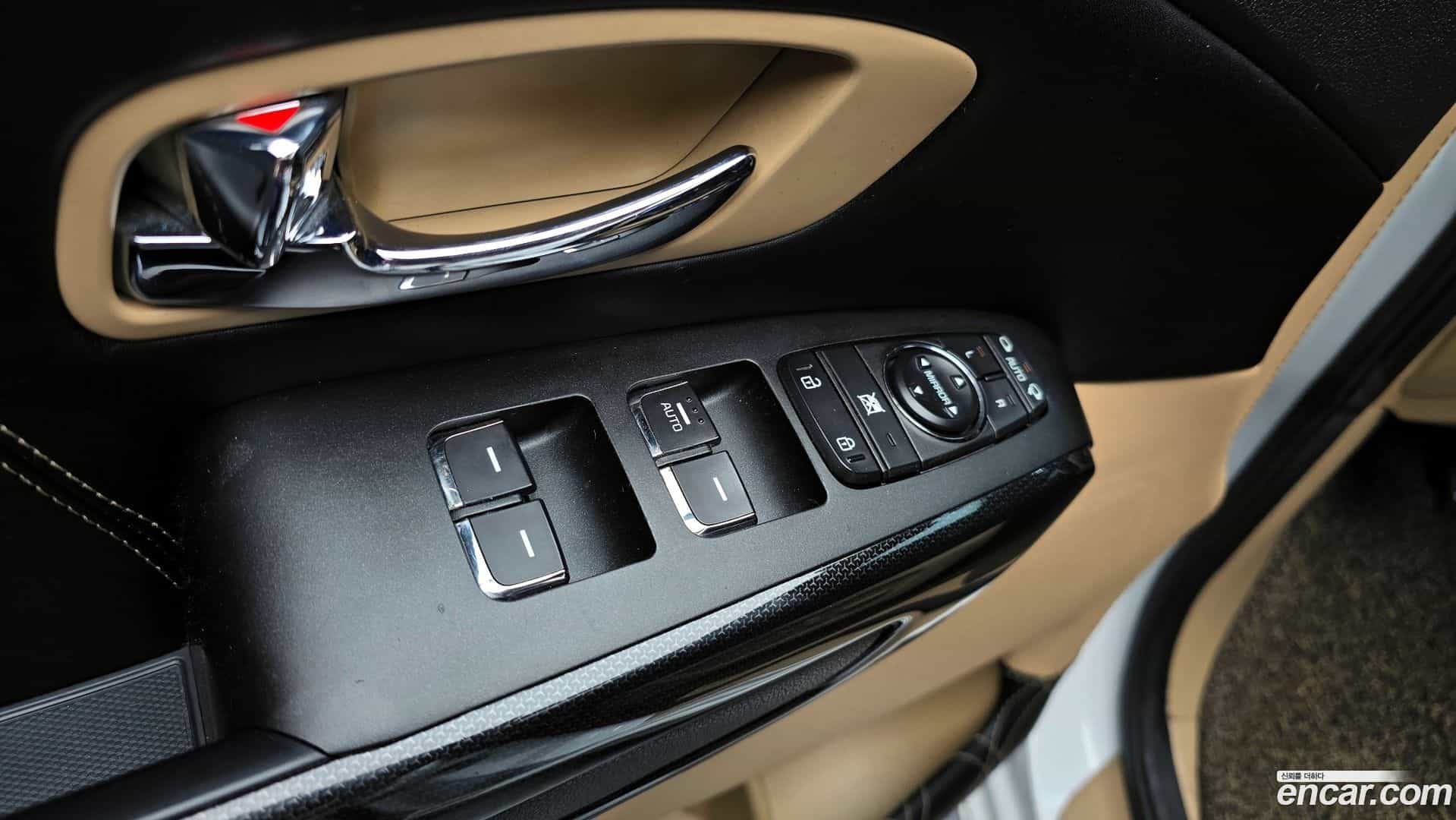 Canival Kia 2017.7-OPTION-044