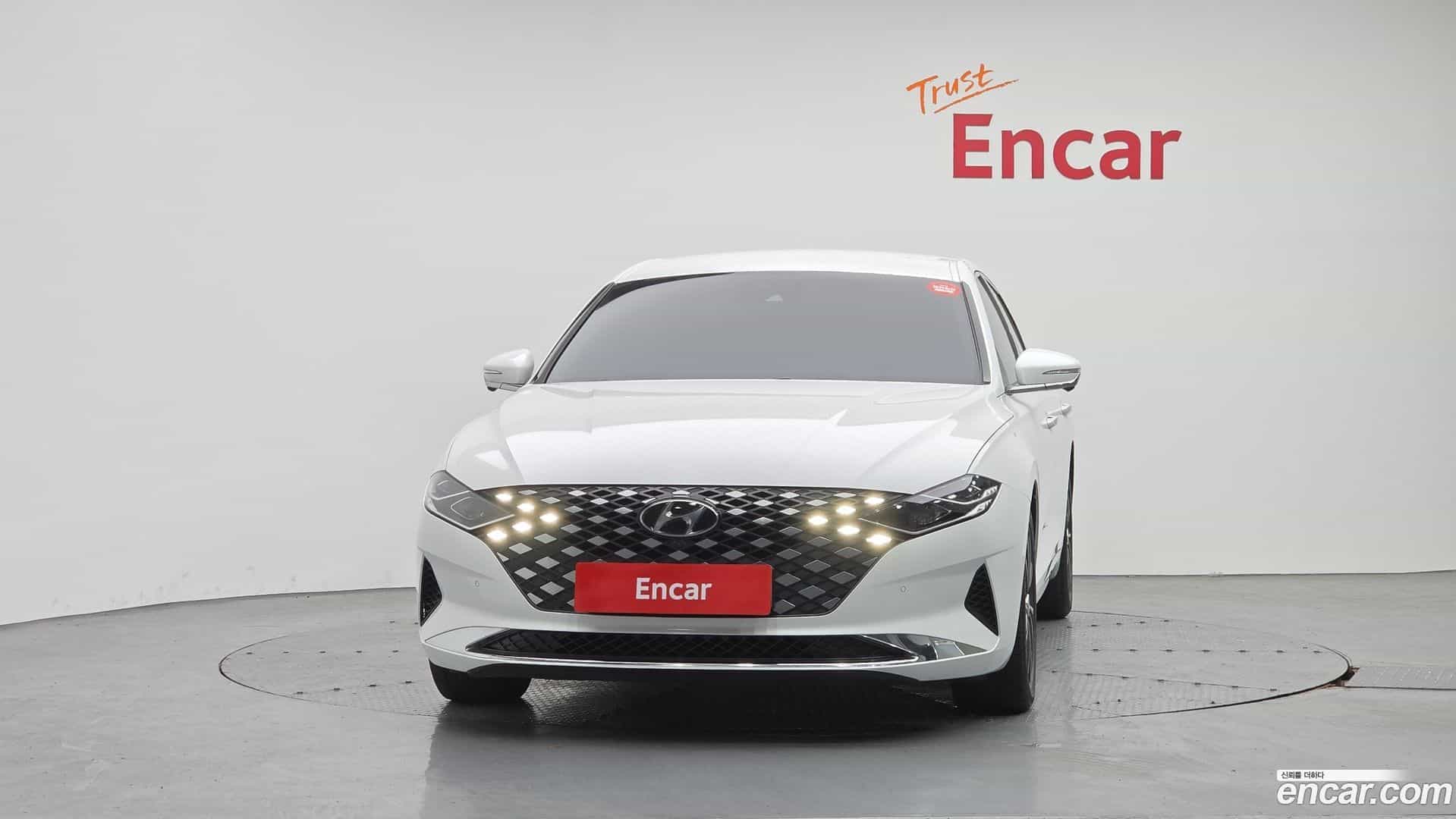 Grandeur Hyundai 2020.3-OUTER-003