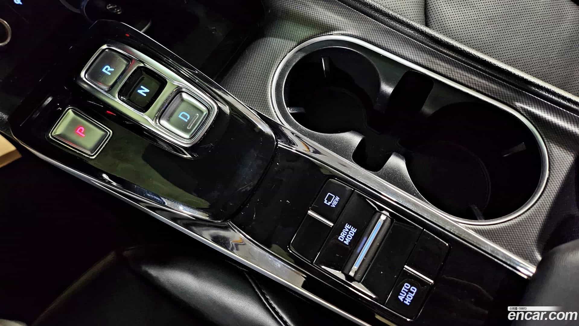 Sonata Hyundai 2019.4-OPTION-016