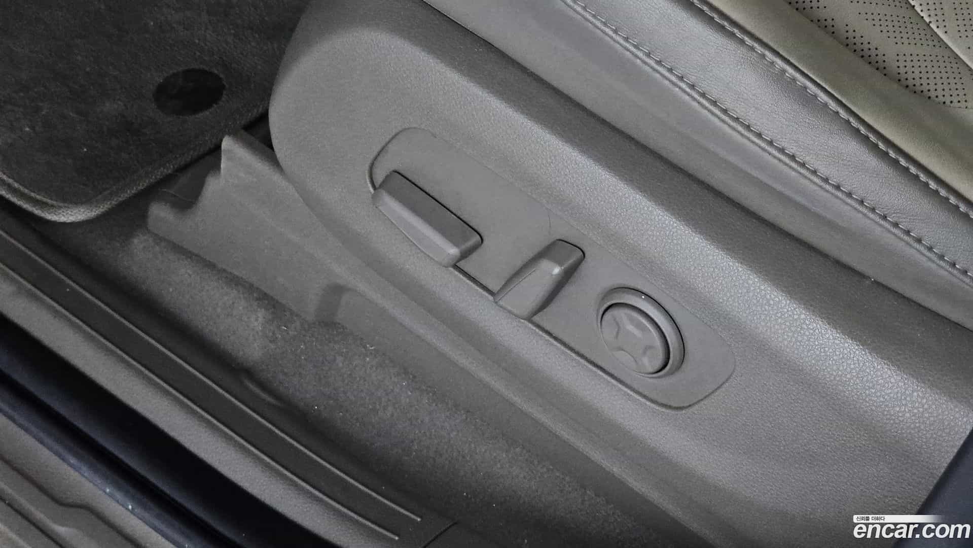 Canival Kia 2020.8-OPTION-046