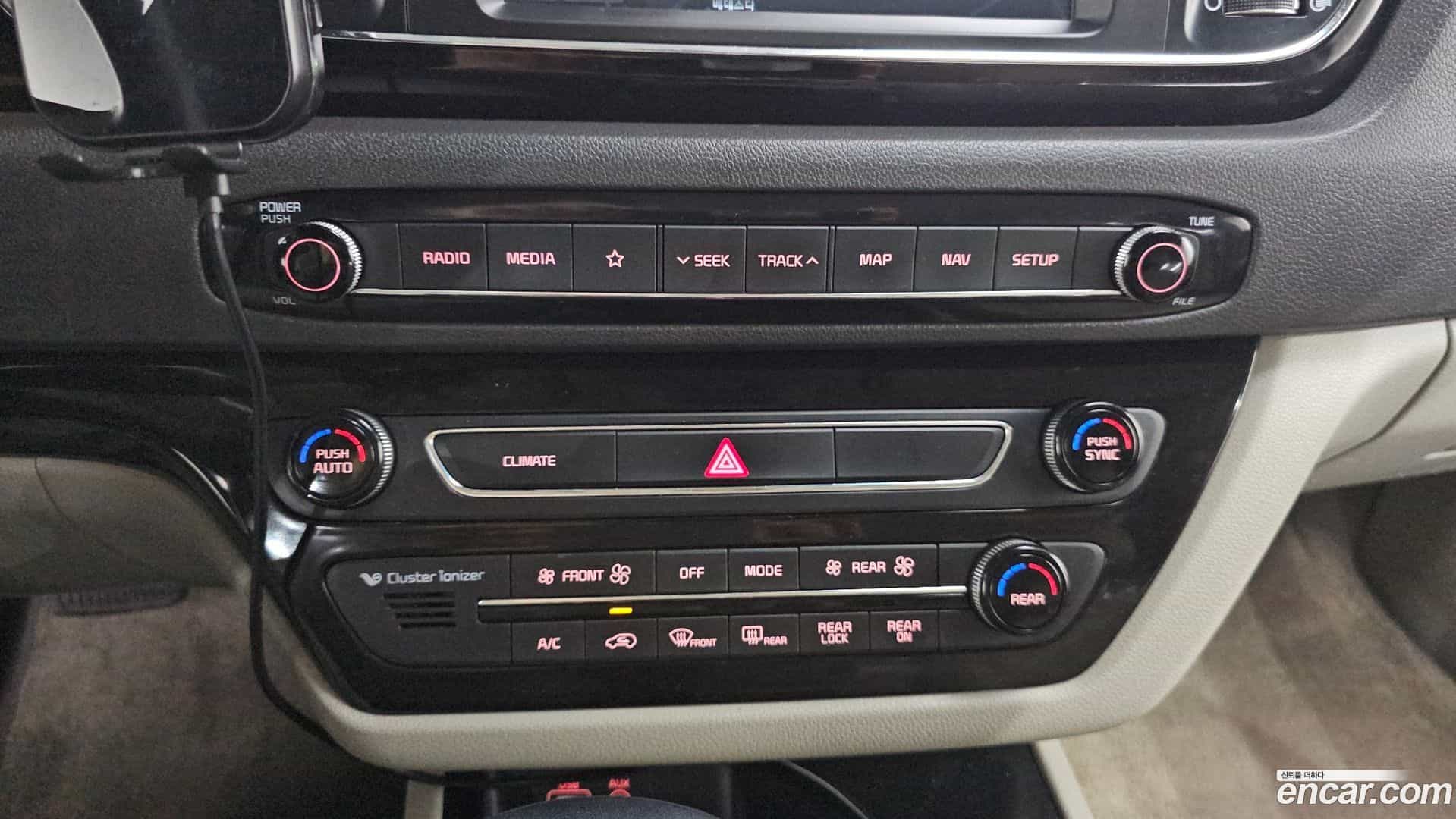 Canival Kia 2017.4-OPTION-020
