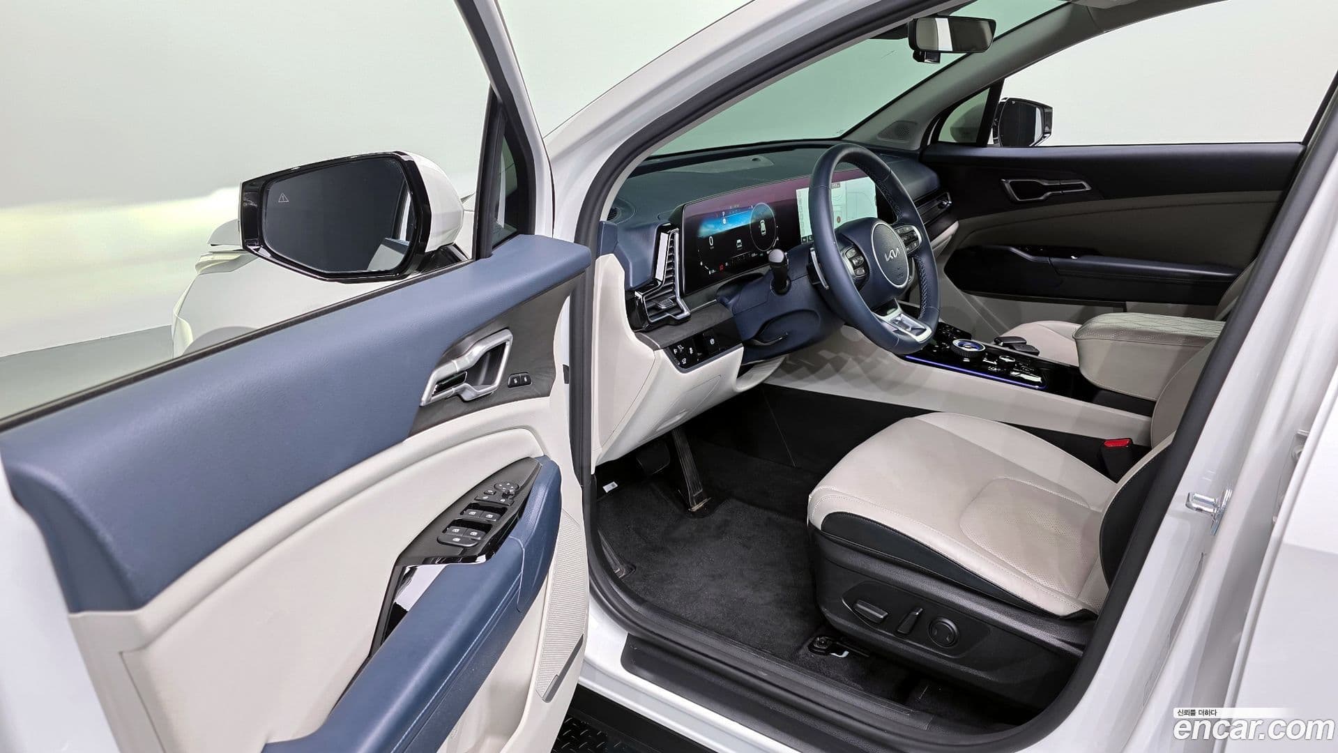 Main__Slider__Photo:Sportage Kia 2022.5-9