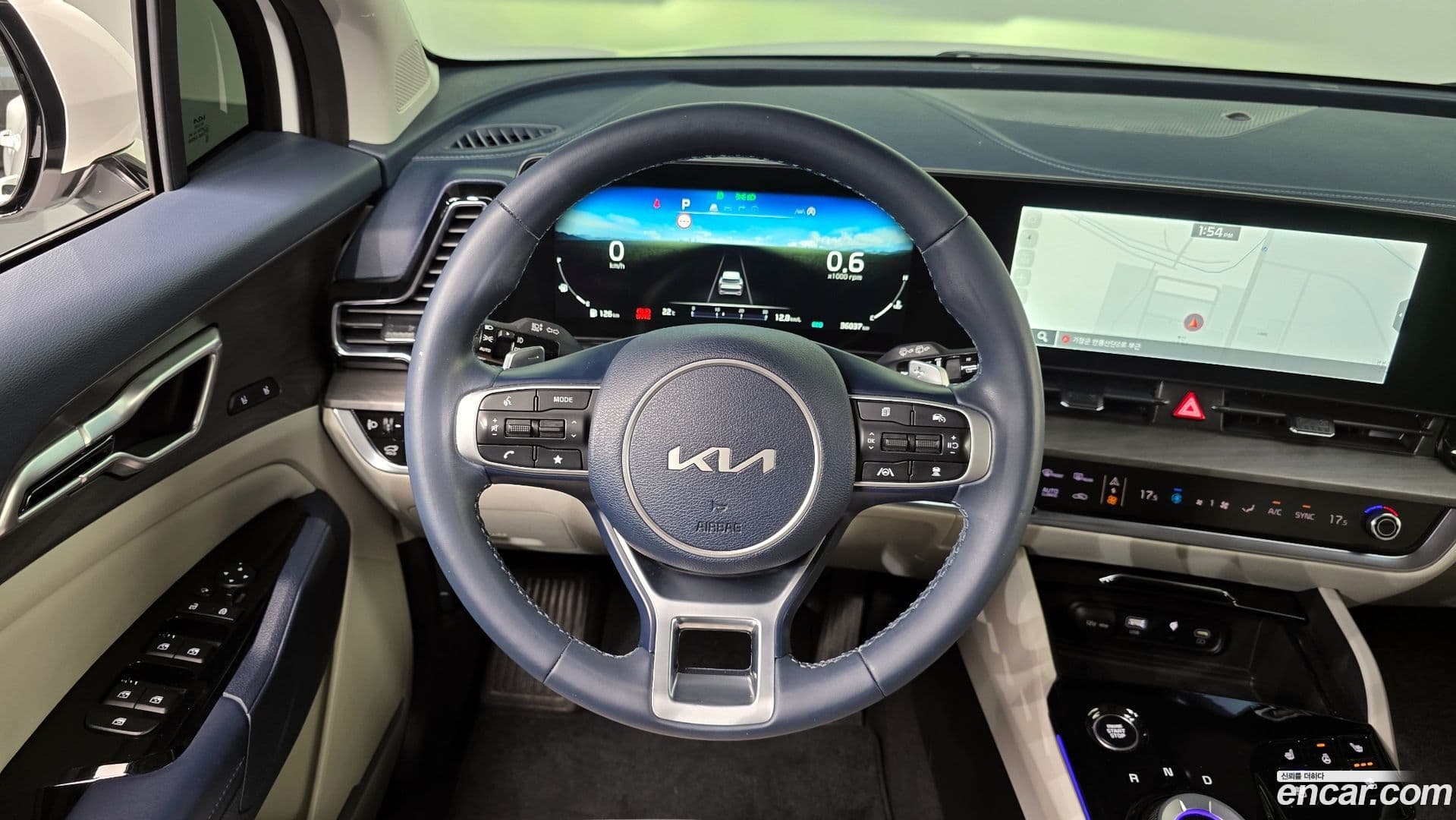 Main__Slider__Photo:Sportage Kia 2022.5-12