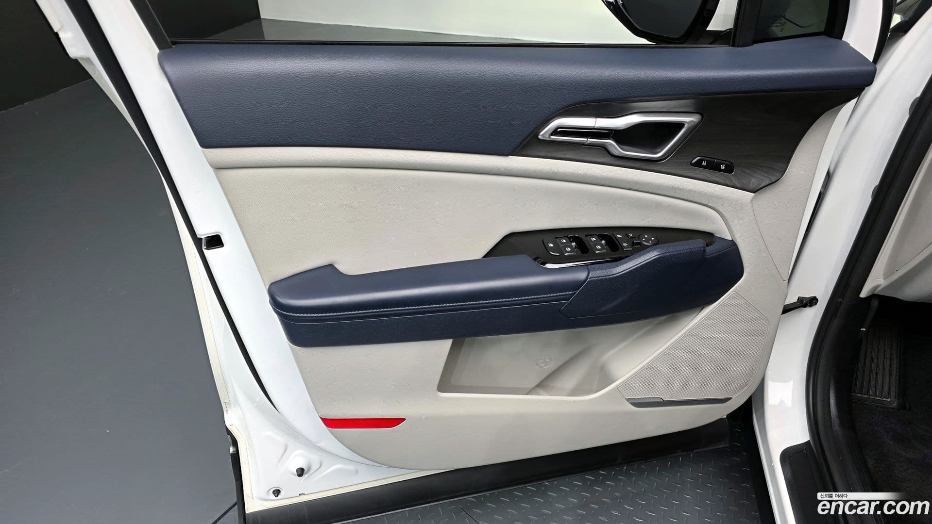 Main__Slider__Photo:Sportage Kia 2022.5-23