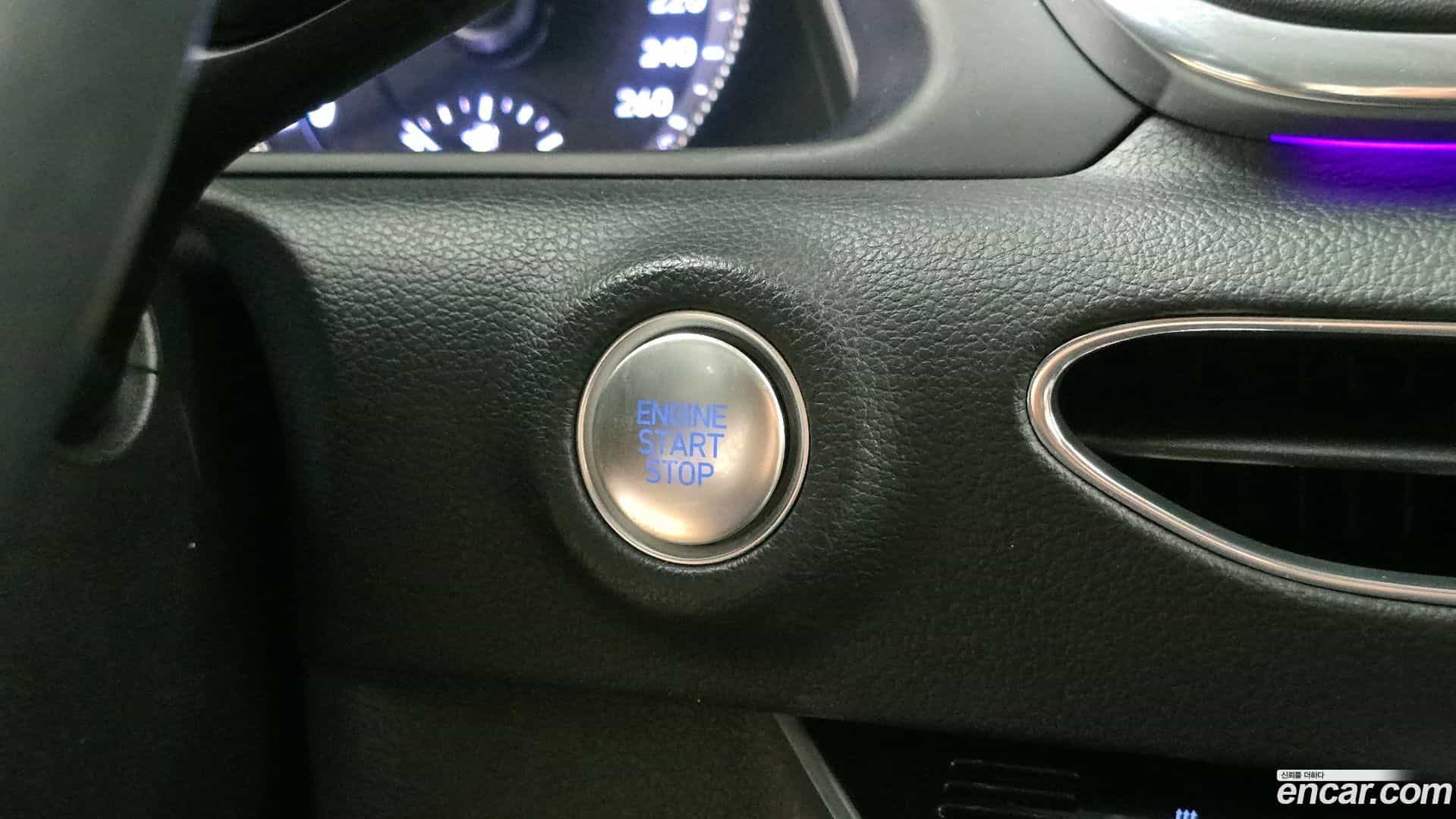 Sonata Hyundai 2021.8-OPTION-043