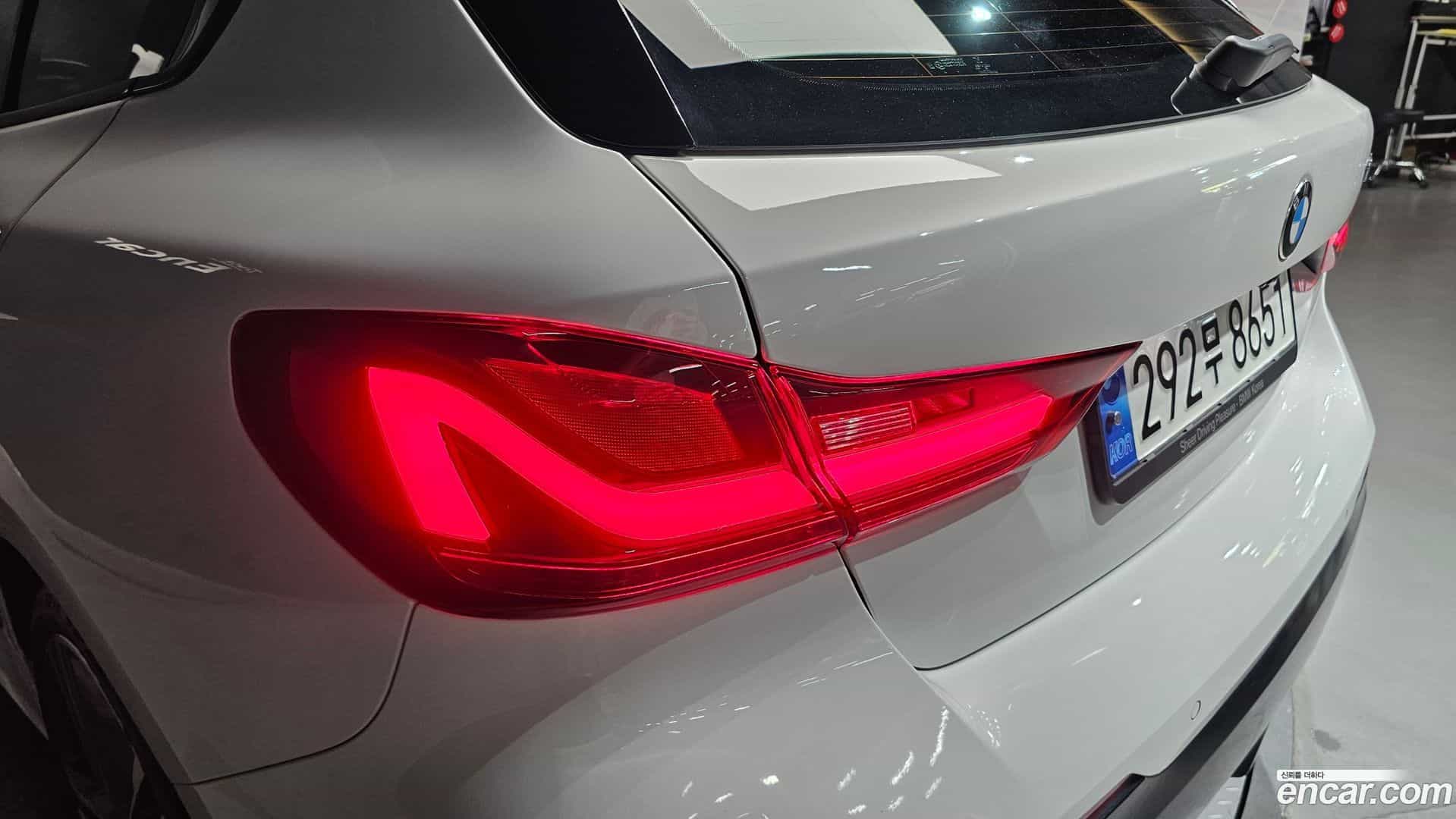 1-Series BMW 2021.5-OUTER-033