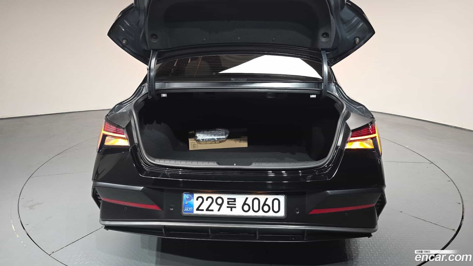 AVANTE Hyundai 2025.0-OPTION-024