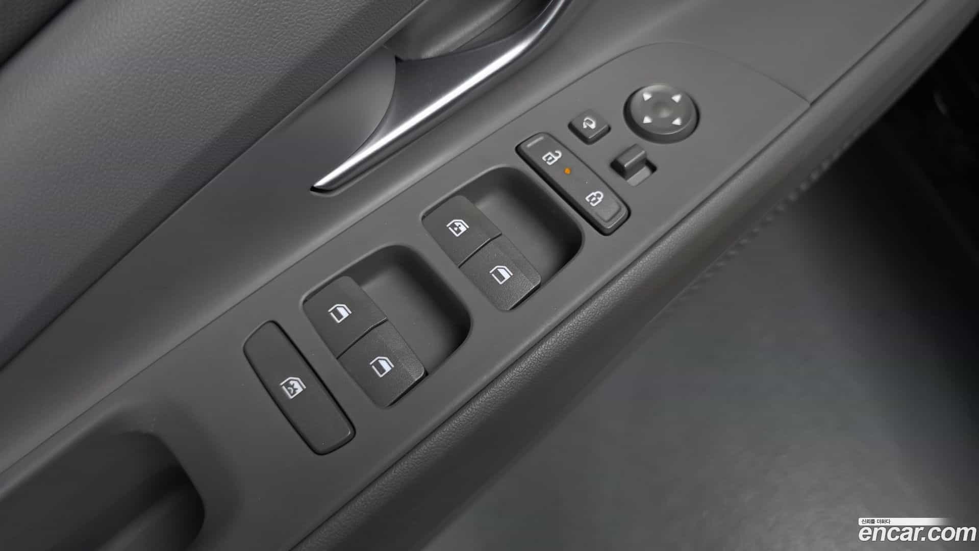 AVANTE Hyundai 2025.0-OPTION-042