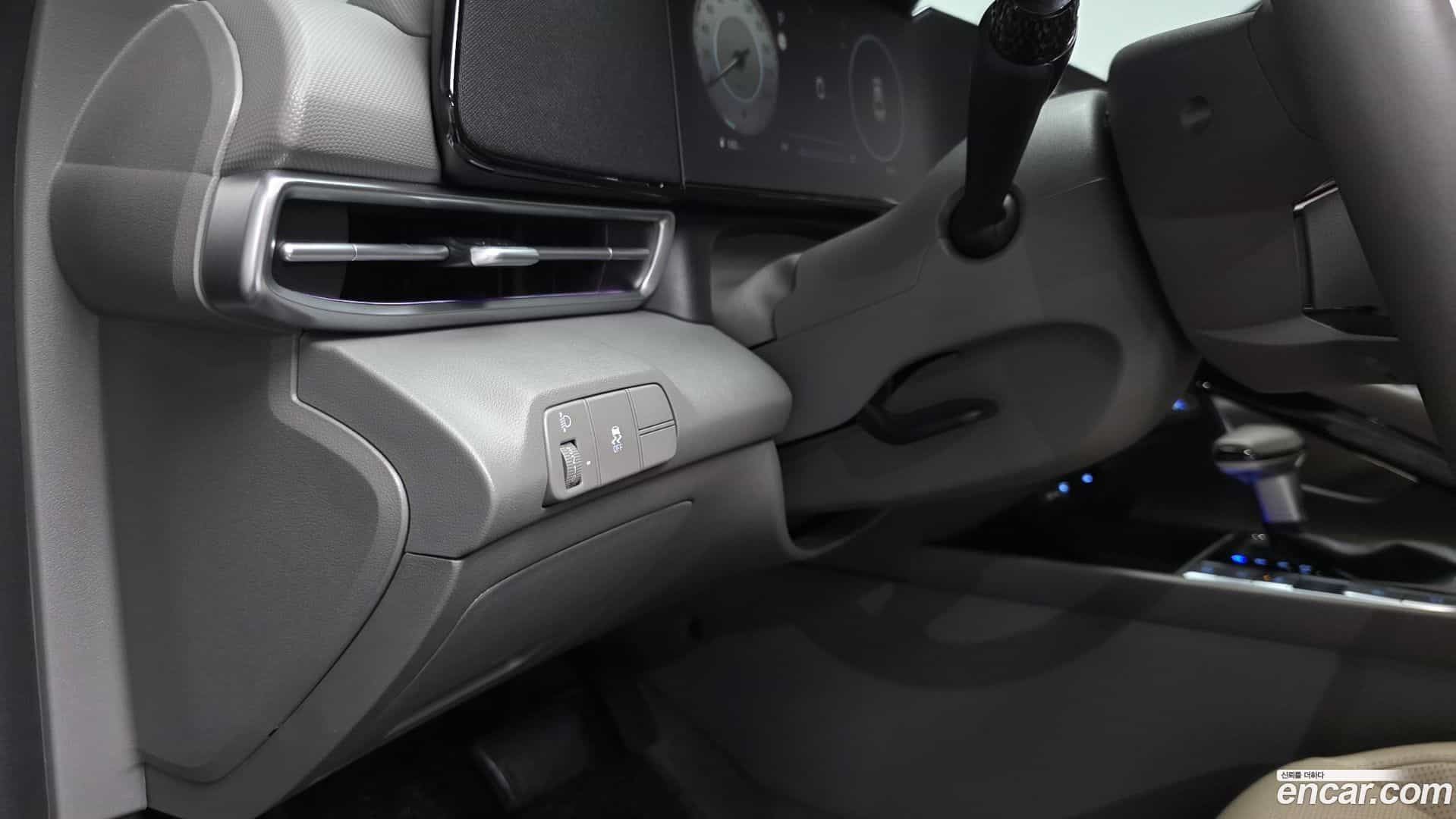 AVANTE Hyundai 2025.0-OPTION-046