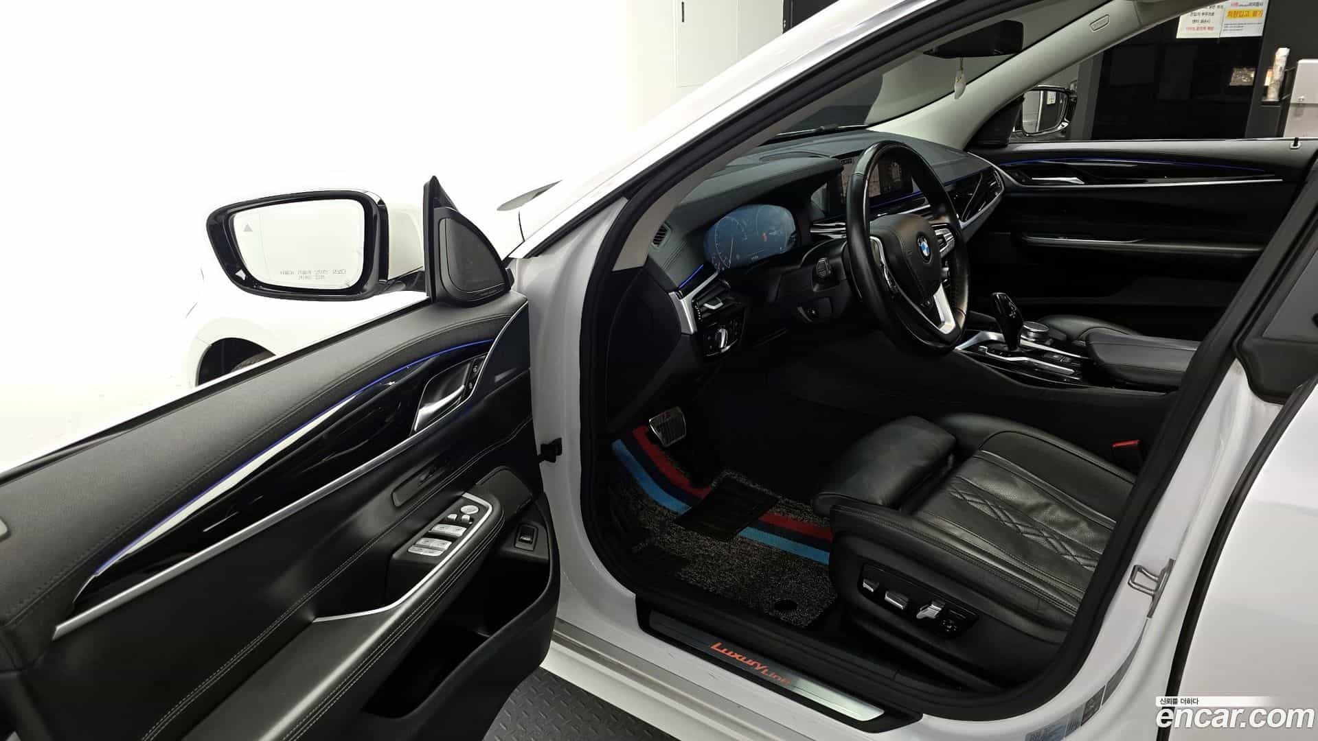 Gran Turismo BMW 2019.4-INNER-010
