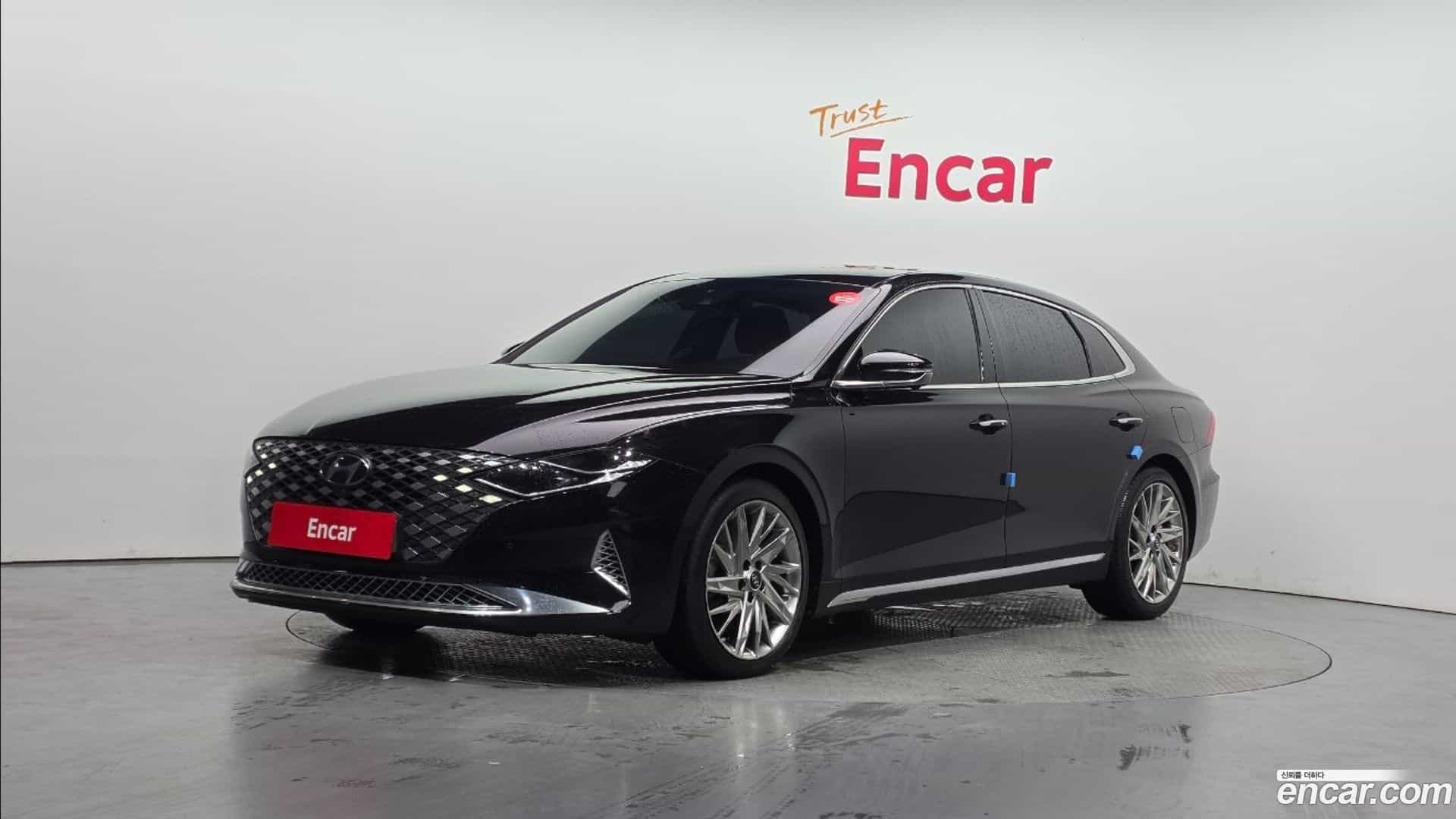 Grandeur Hyundai 2021.2-OUTER-001