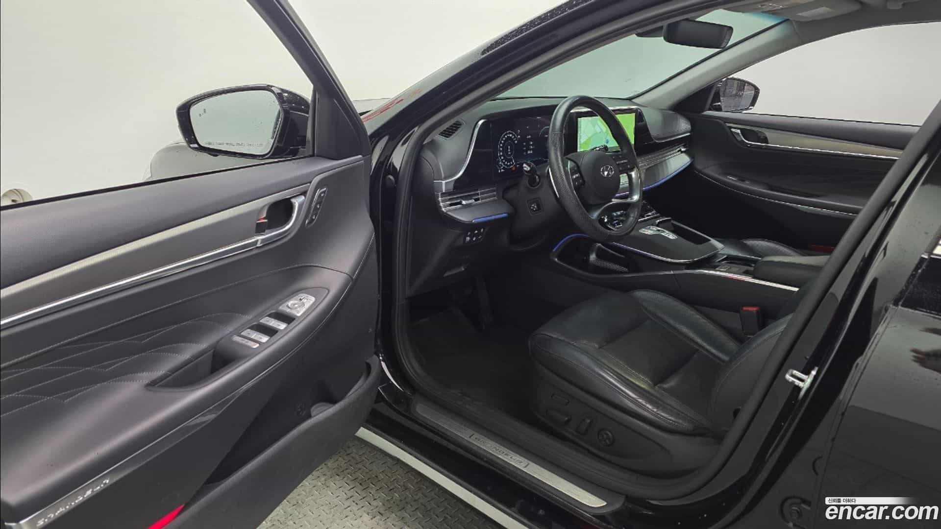 Grandeur Hyundai 2021.2-INNER-010