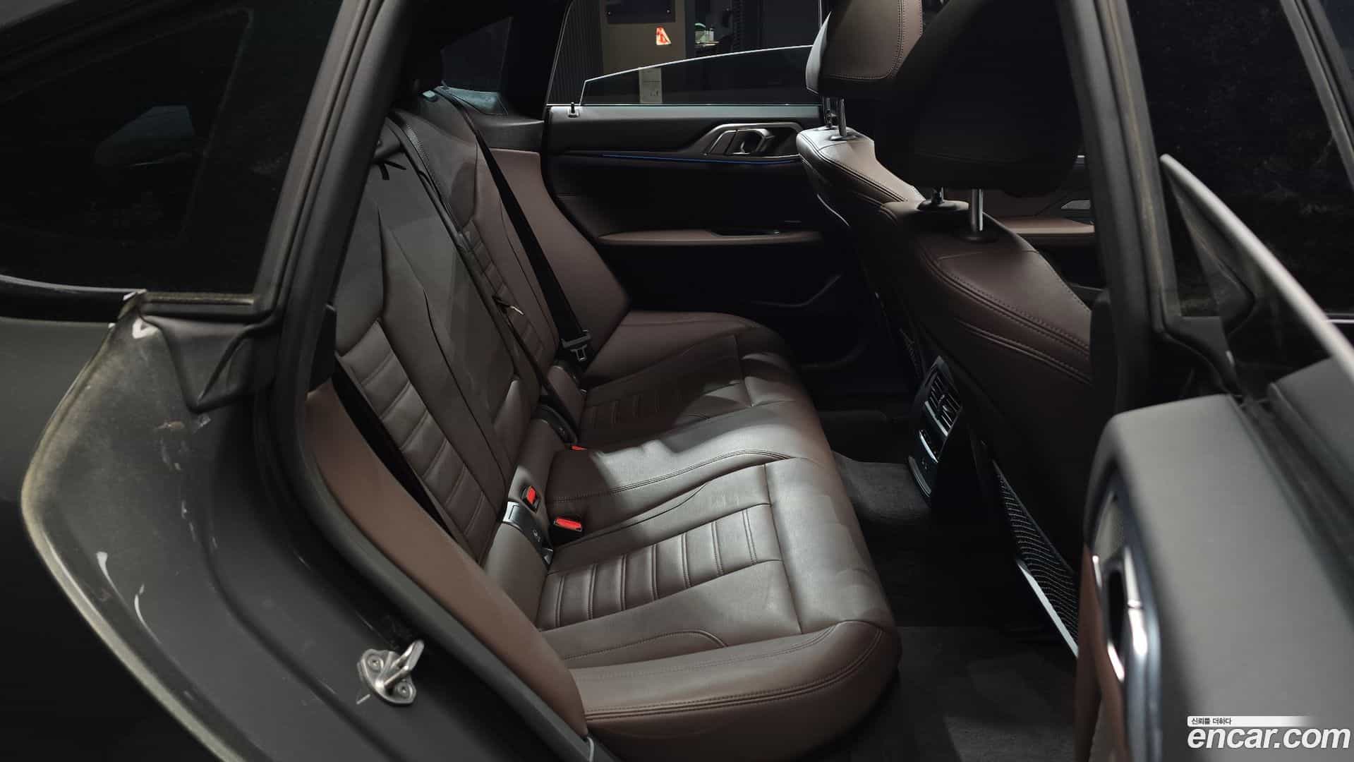 i4 BMW 2022.3-OPTION-016