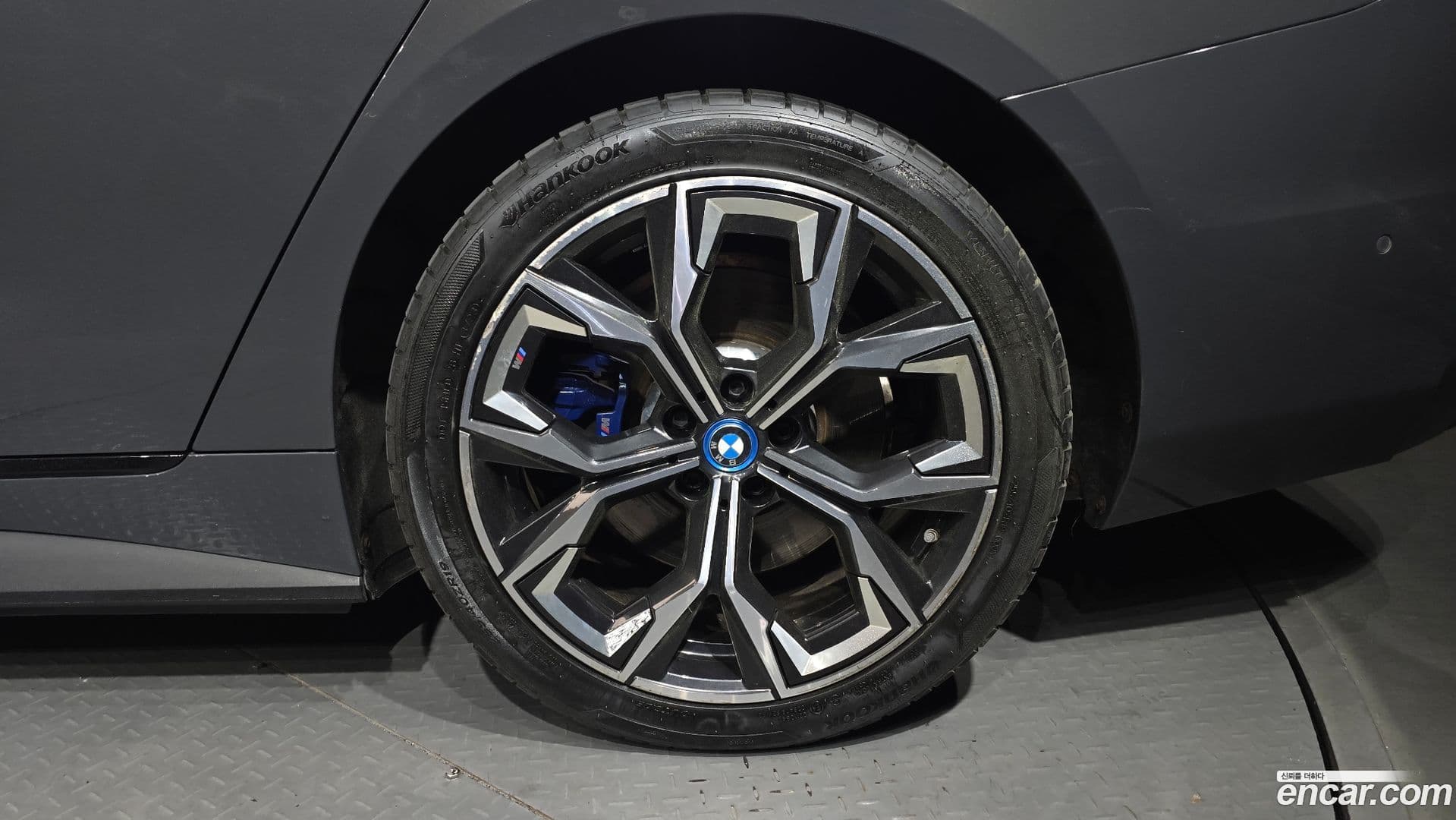 Main__Slider__Photo:i4 BMW 2022.3-20