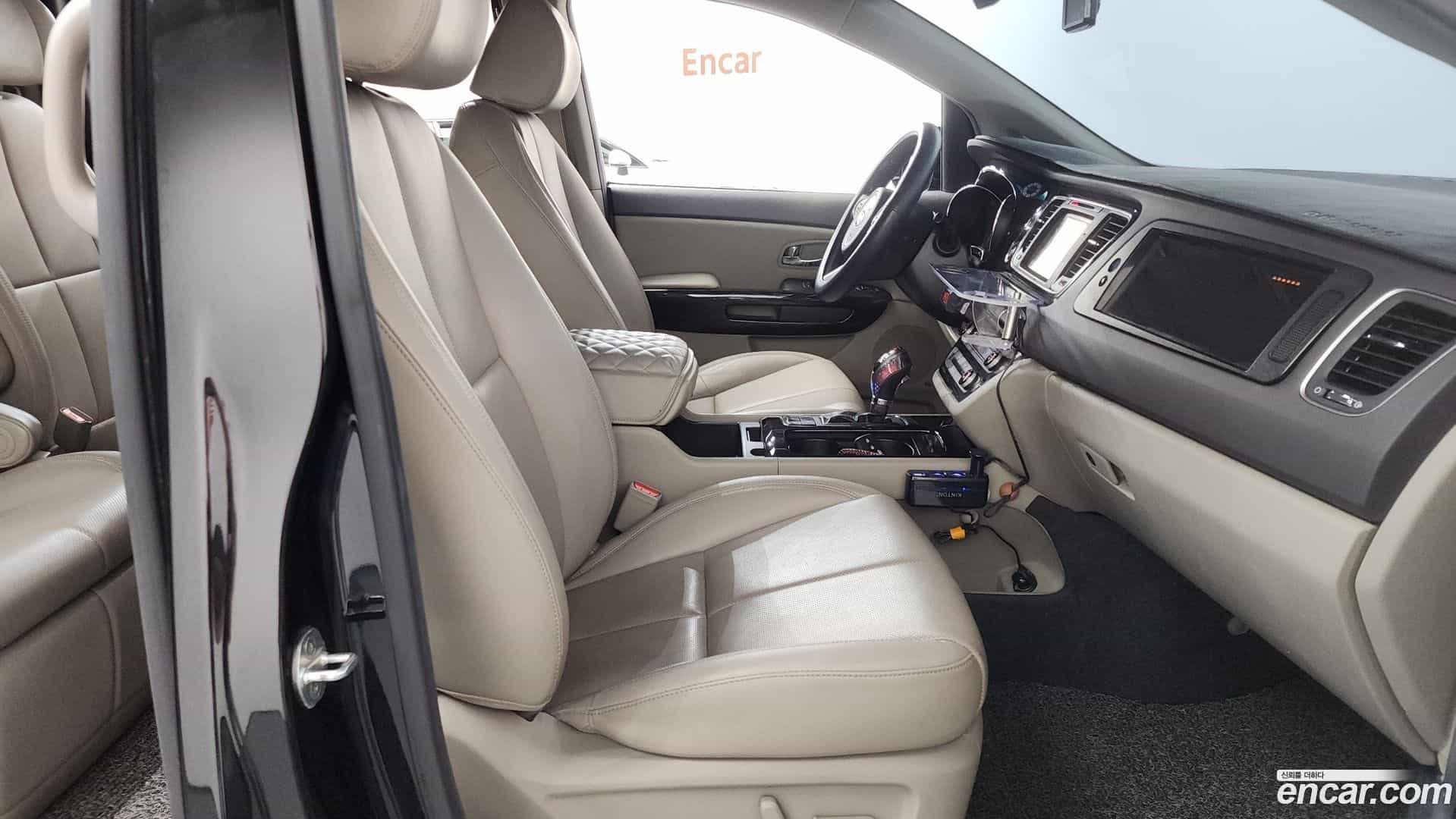 Canival Kia 2016.5-INNER-036