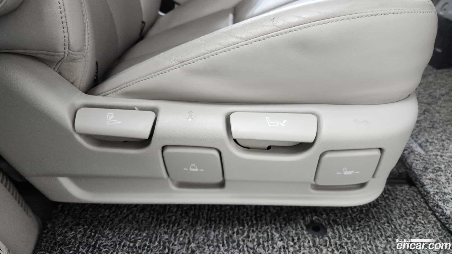 Canival Kia 2016.5-OPTION-048