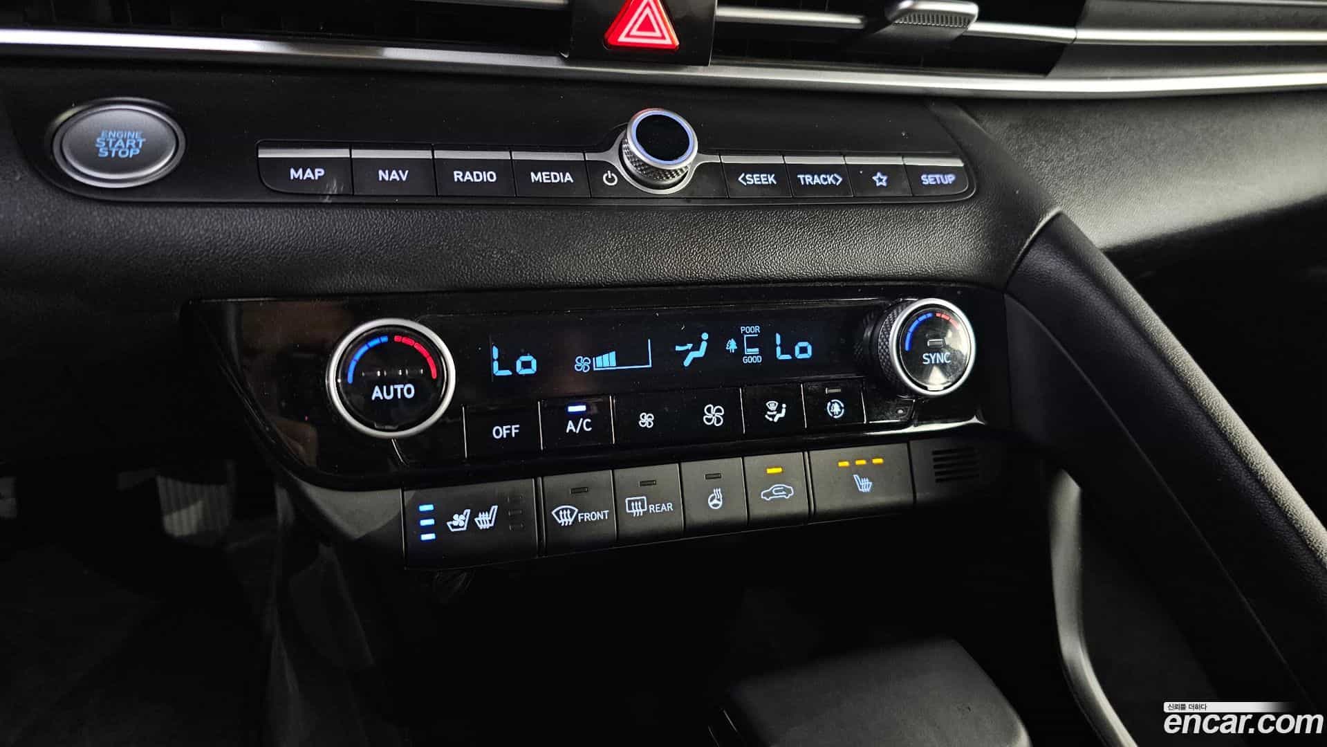 AVANTE Hyundai 2021.2-OPTION-042