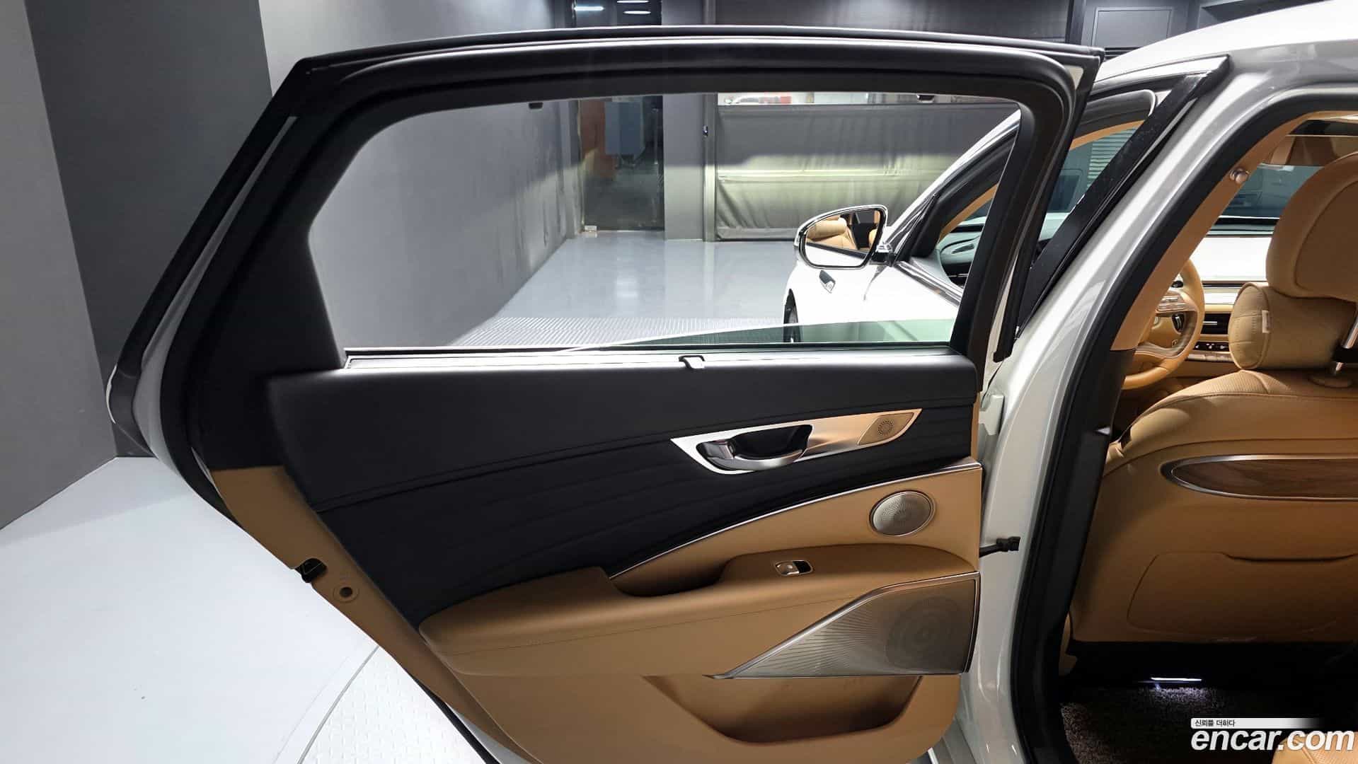 K9 Kia 2022.0-INNER-035