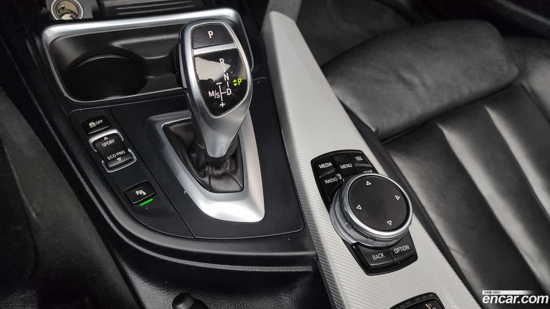 4-Series BMW 2015.8-INNER-009