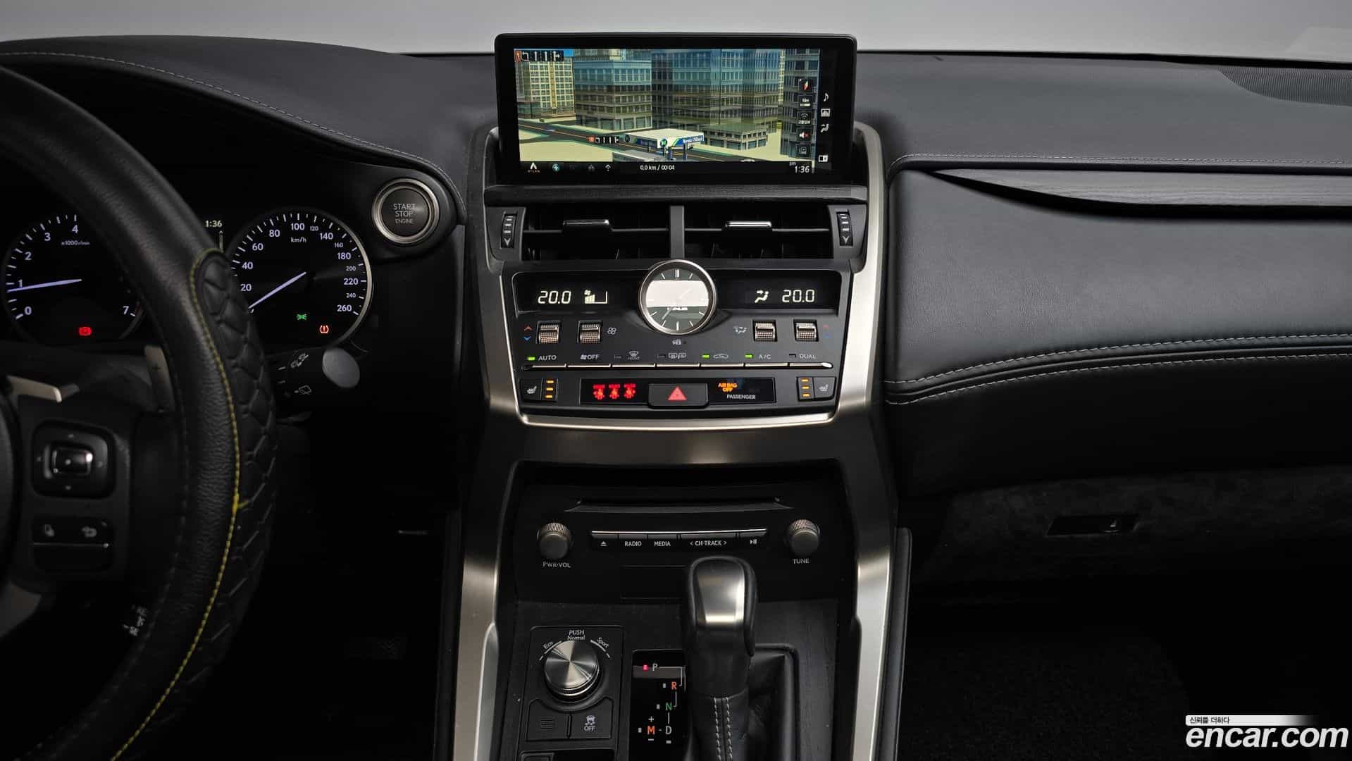 NX Lexus 2017.11-OPTION-018