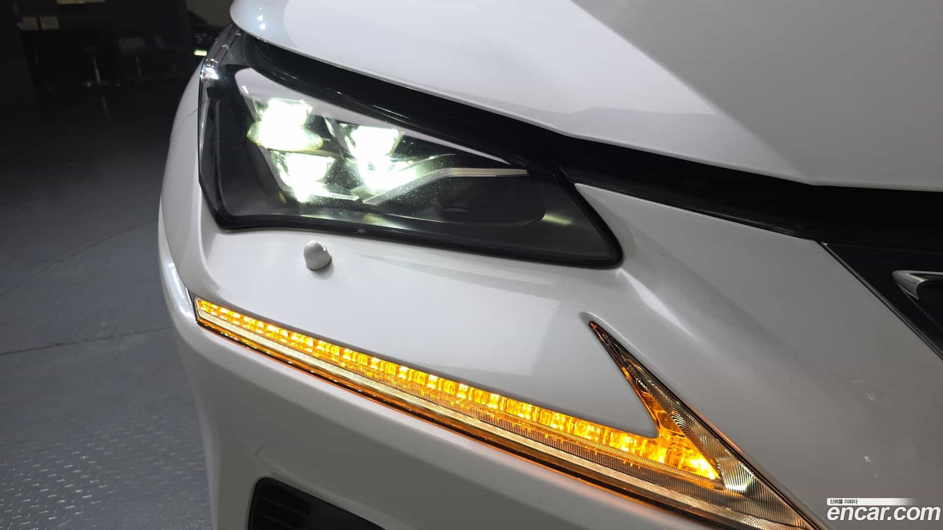 NX Lexus 2017.11-OUTER-032