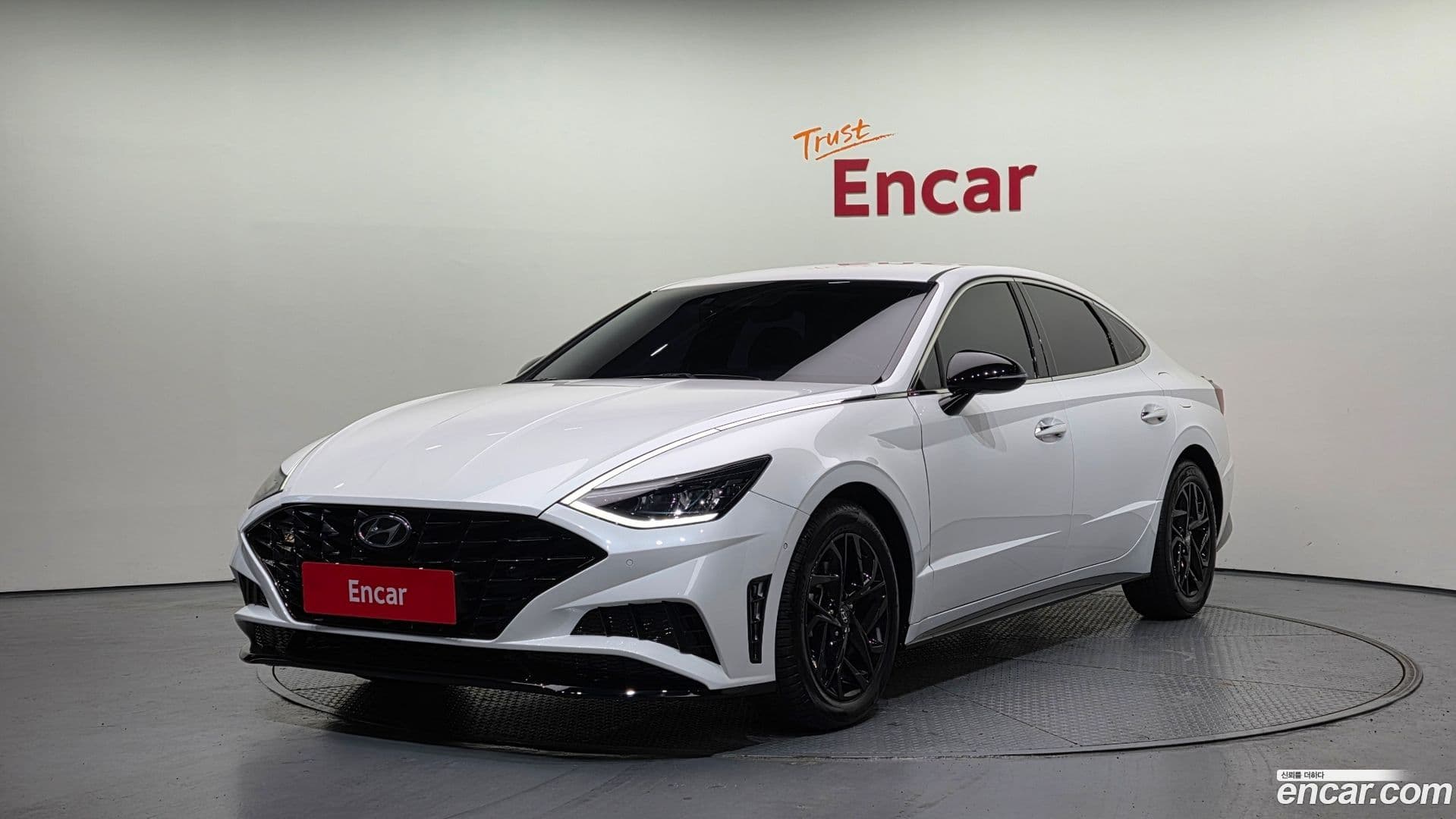 Main__Slider__Photo:Sonata Hyundai 2020.3-0