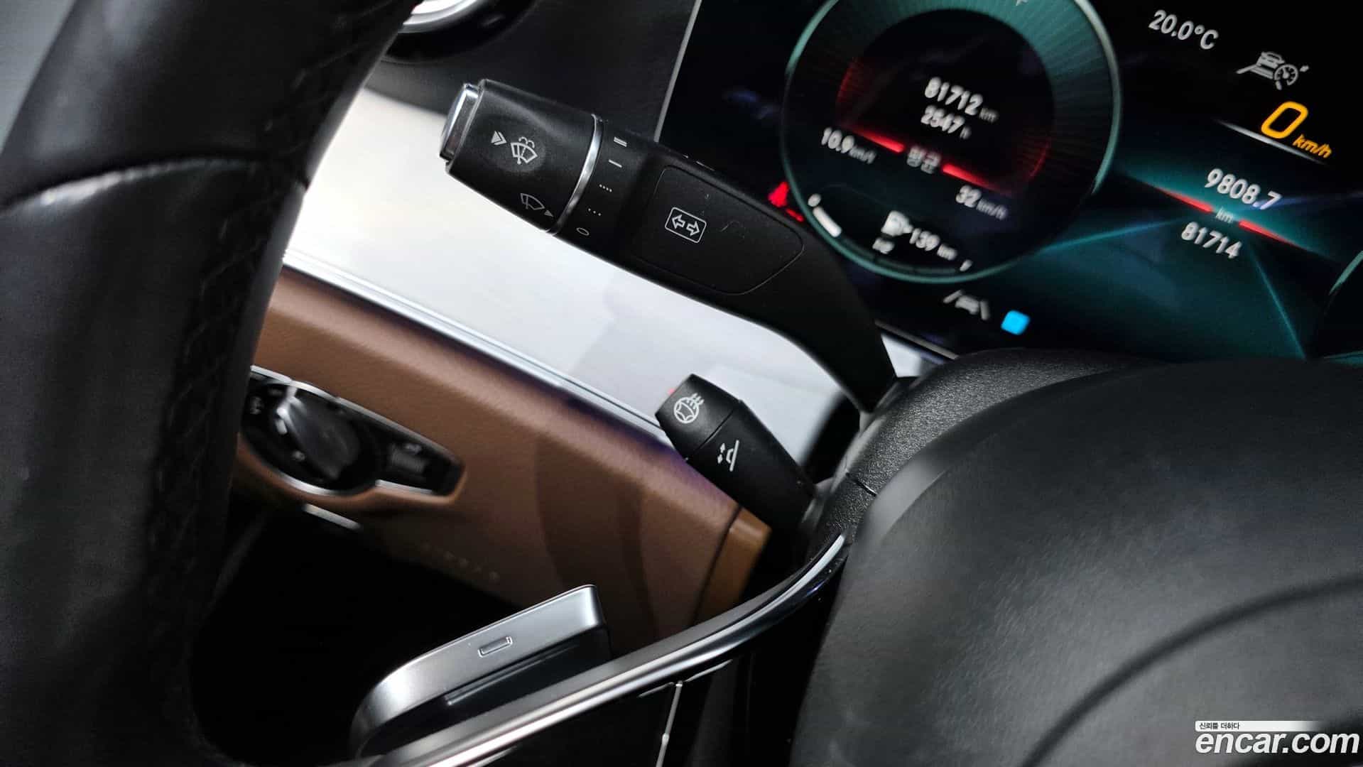 E-Class Mercedes-Benz 2021.2-OPTION-041