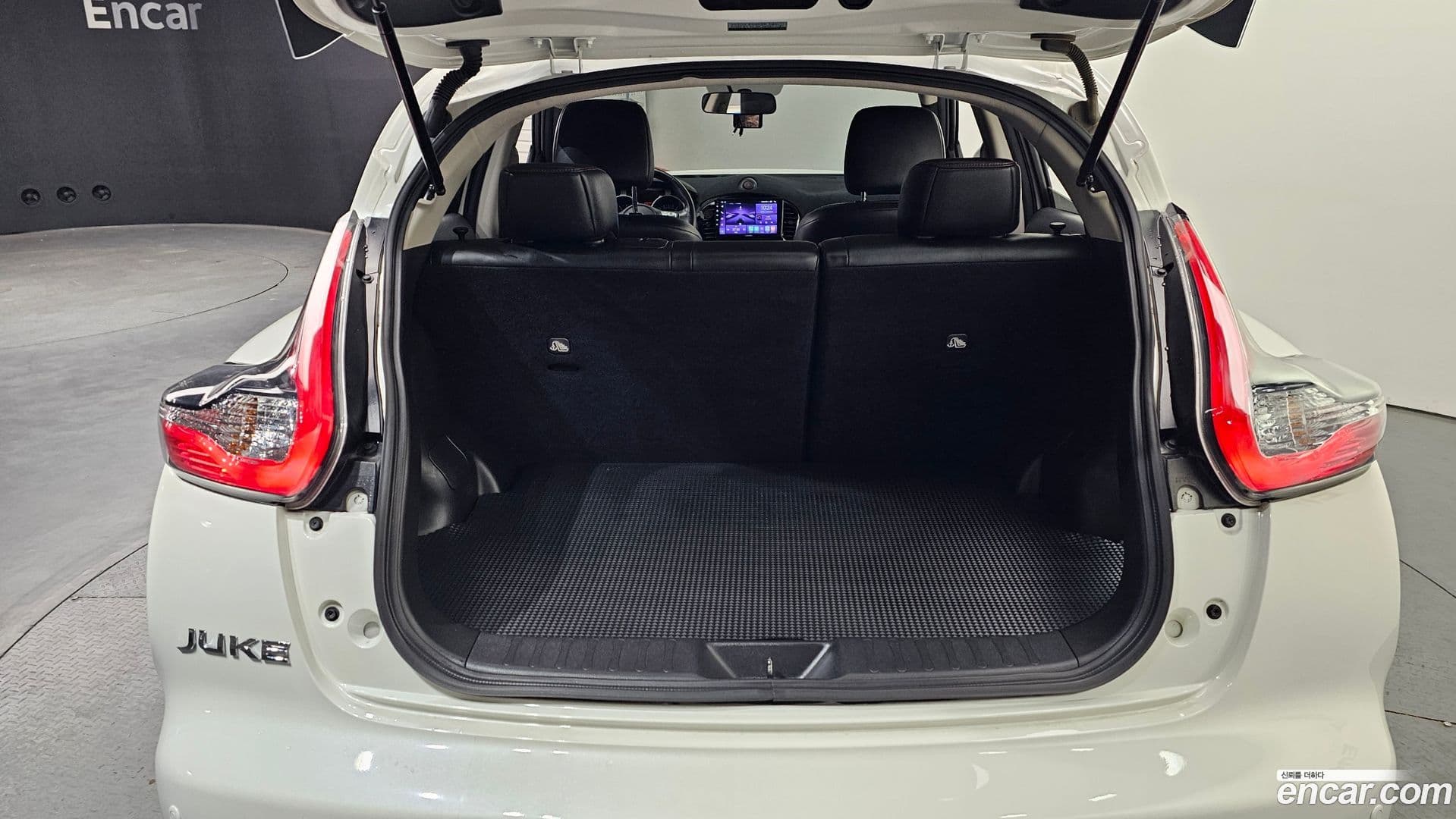 Main__Slider__Photo:Juke Nissan 2017.3-19