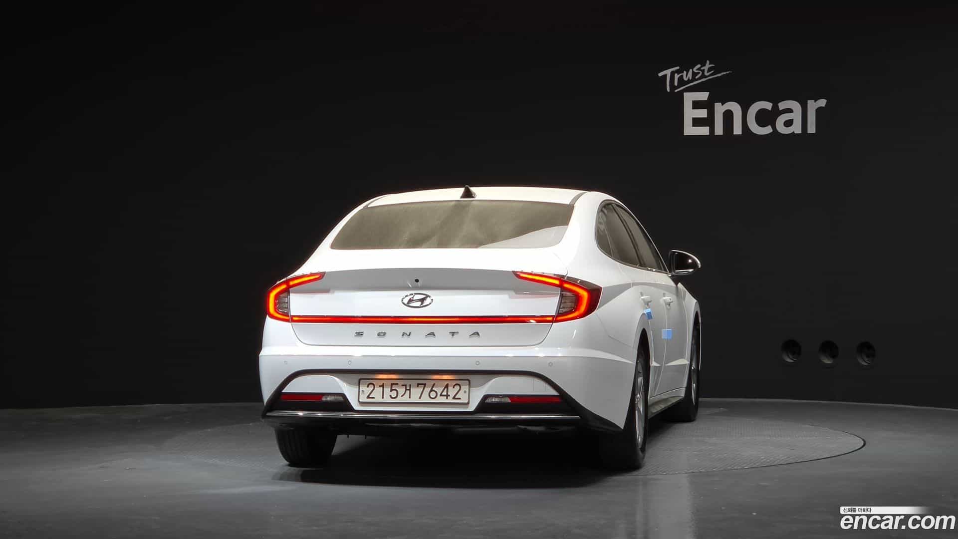Sonata Hyundai 2022.8-OUTER-004