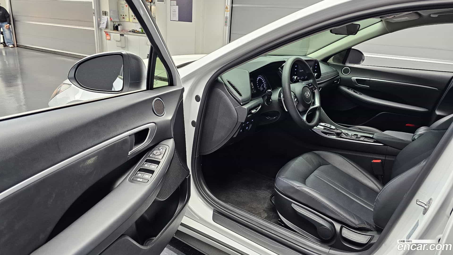 Sonata Hyundai 2022.8-INNER-010