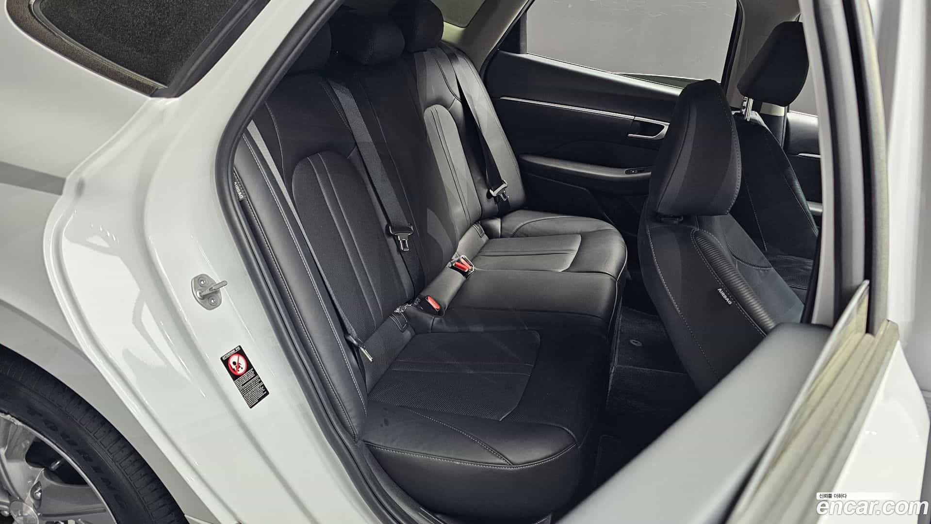 Sonata Hyundai 2022.8-OPTION-015