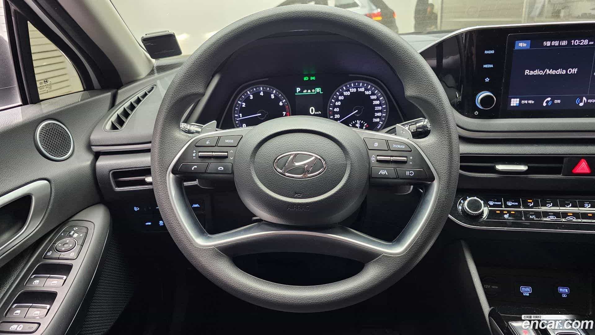 Sonata Hyundai 2022.8-OPTION-017