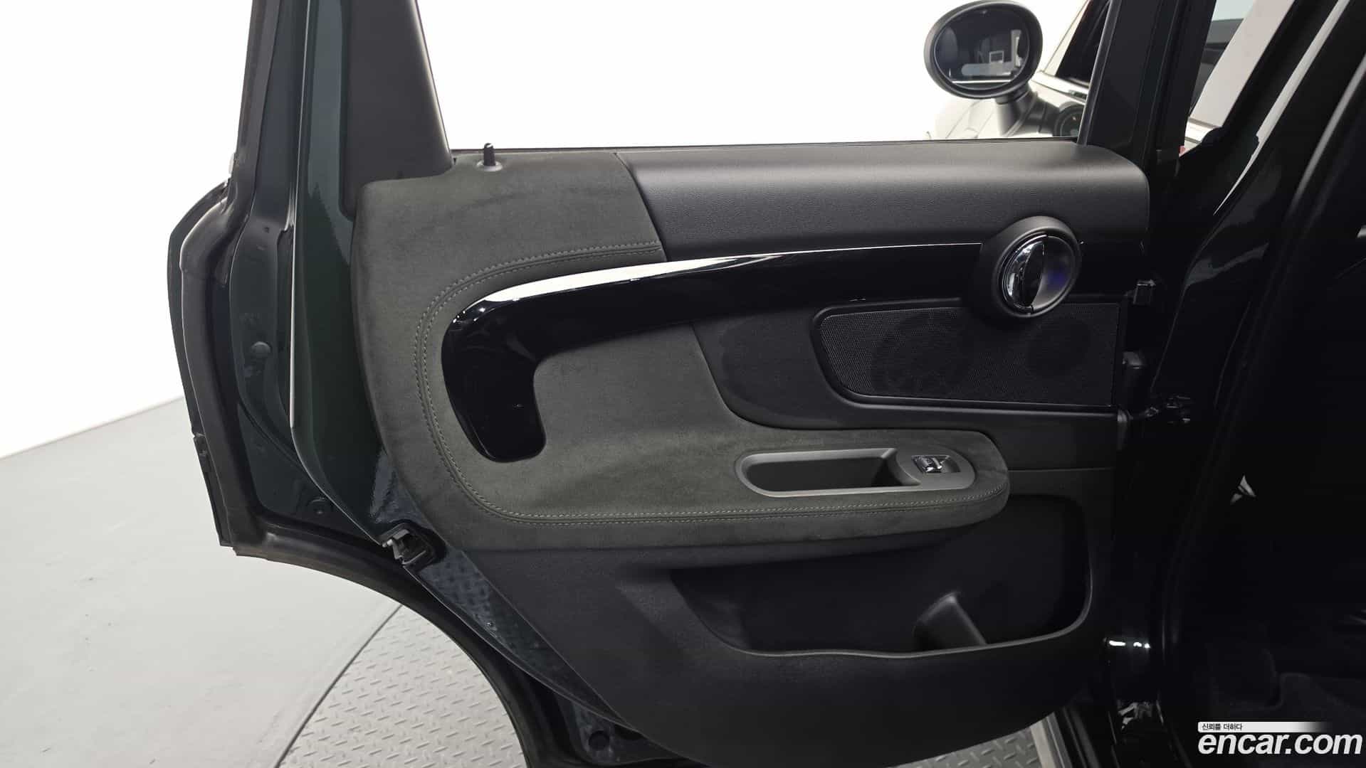 Countryman Mini 2023.4-INNER-035