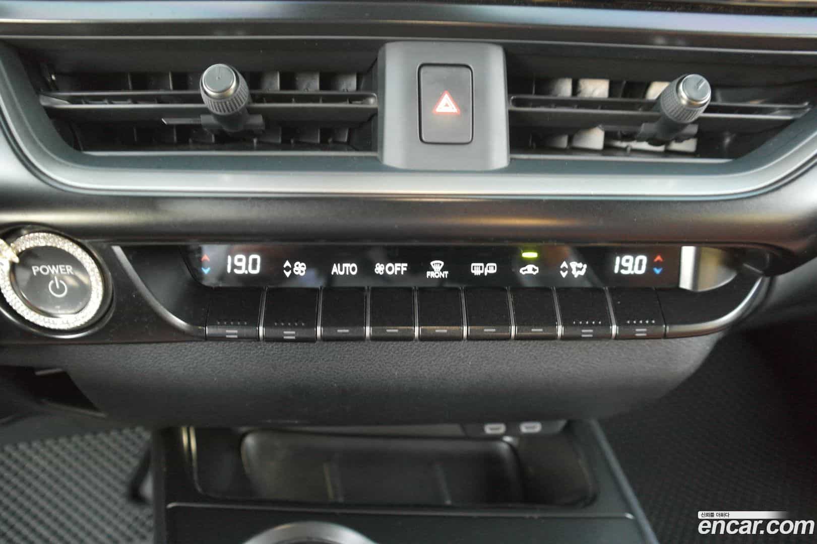 UX Lexus 2024.8-INNER-009