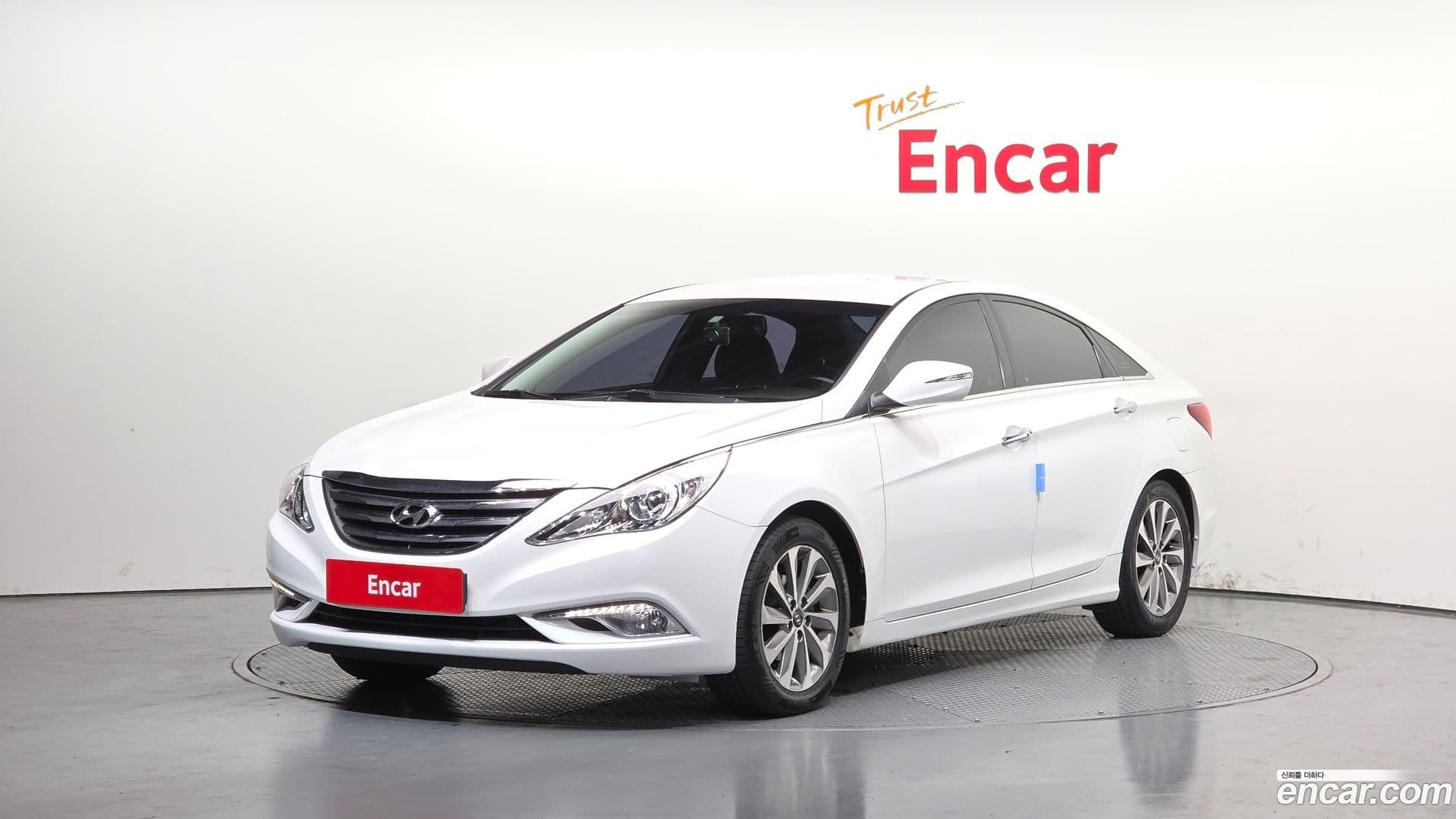 Main__Slider__Photo:Sonata Hyundai 2012.8-0