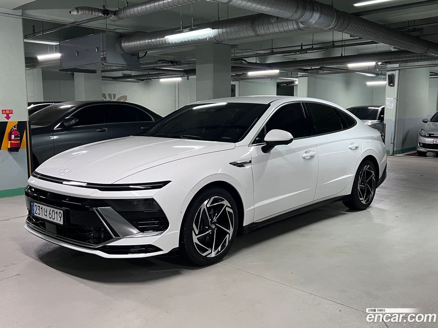 Main__Slider__Photo:Sonata Hyundai 2024.4-0