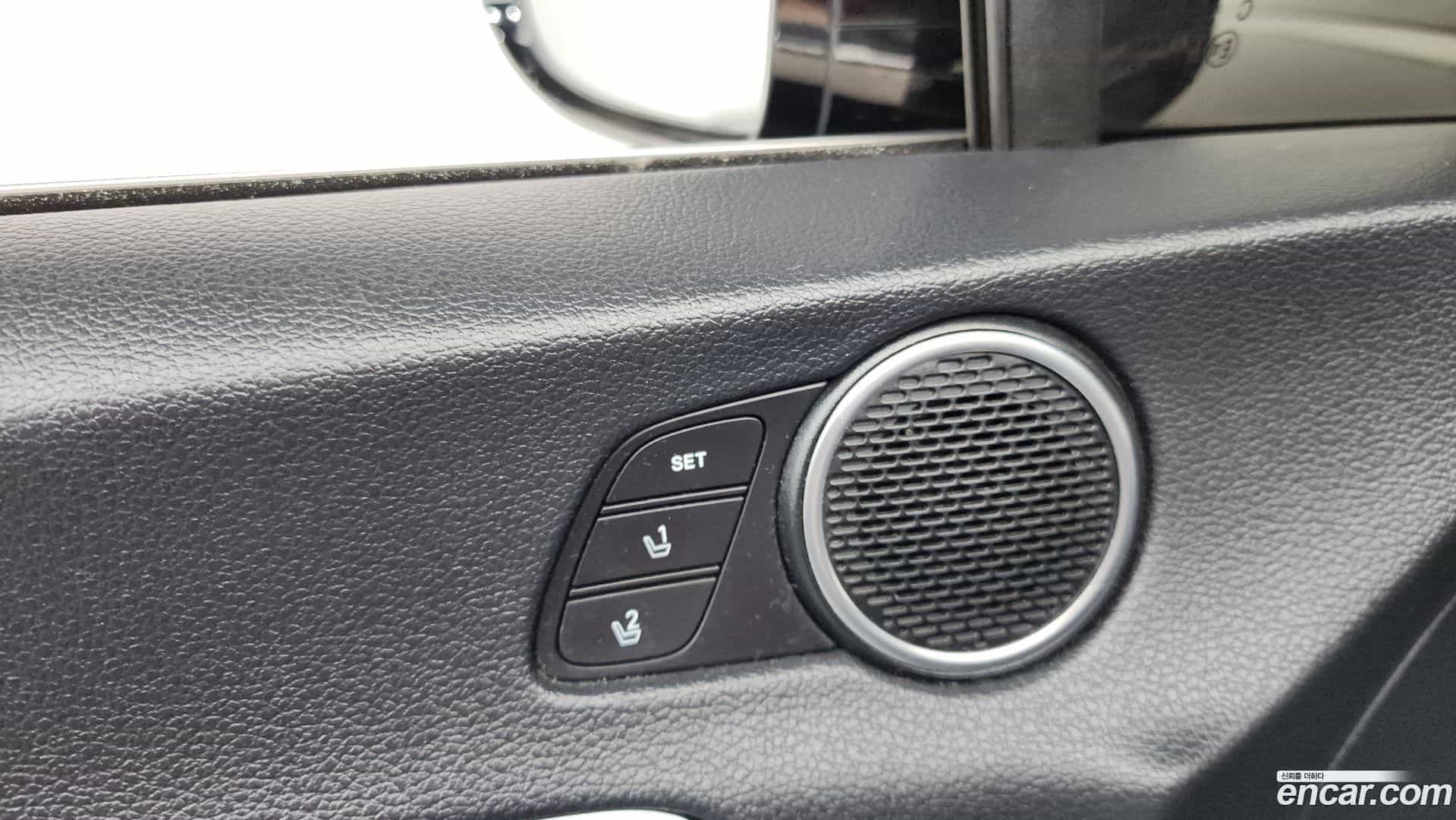 Sonata Hyundai 2019.10-OPTION-044