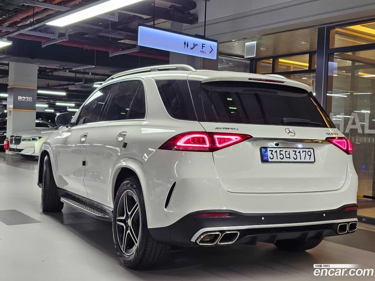GLE-Class Mercedes-Benz 2019.8-OUTER-005