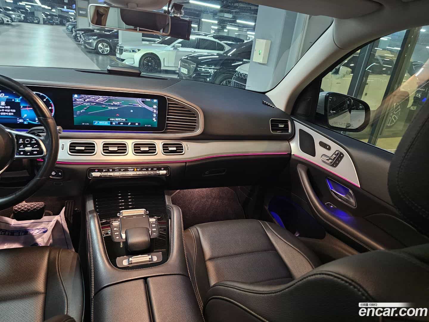 GLE-Class Mercedes-Benz 2019.8-OPTION-017