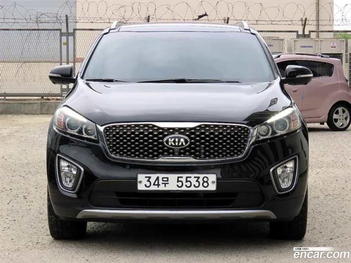 Sorento Kia 2014.9-OUTER-001