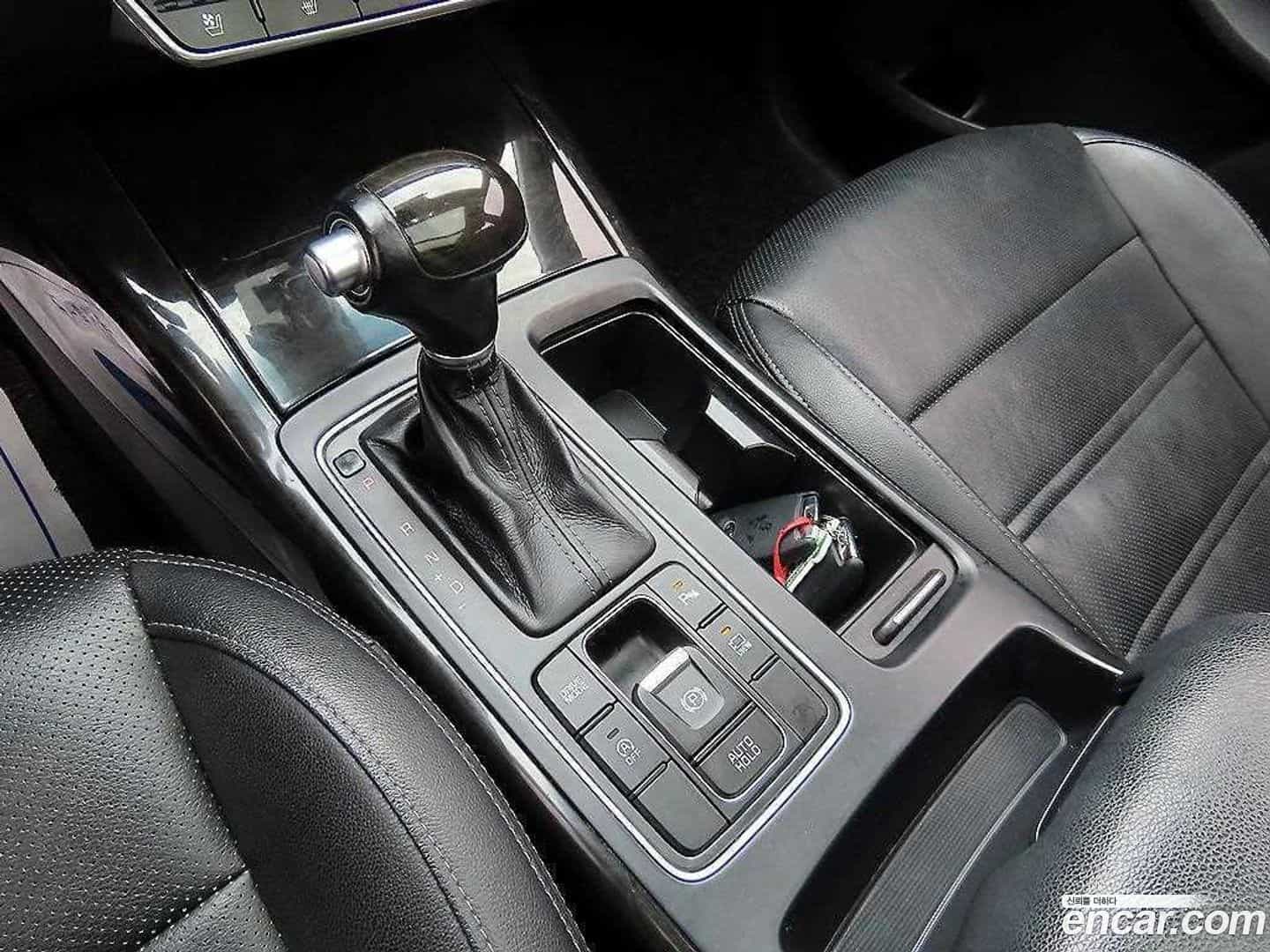 Sorento Kia 2014.9-INNER-010