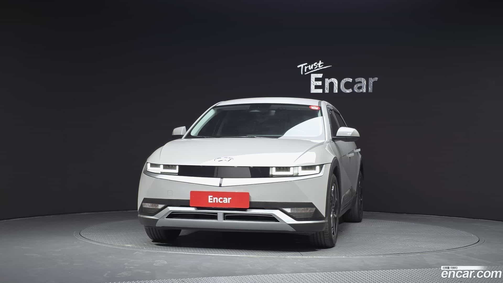 Ioniq5 Hyundai 2023.10-OUTER-003