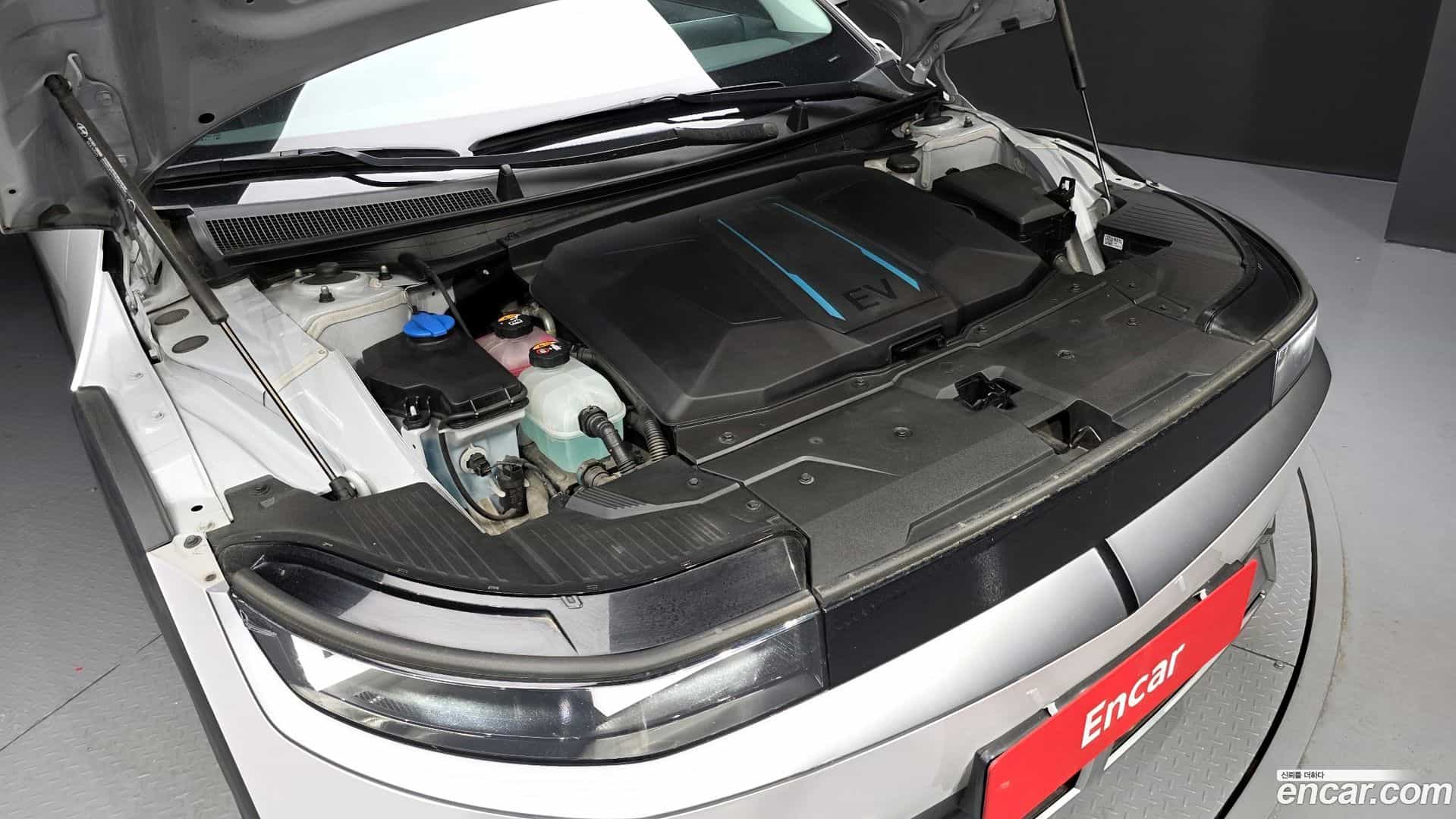 Ioniq5 Hyundai 2023.10-OUTER-006