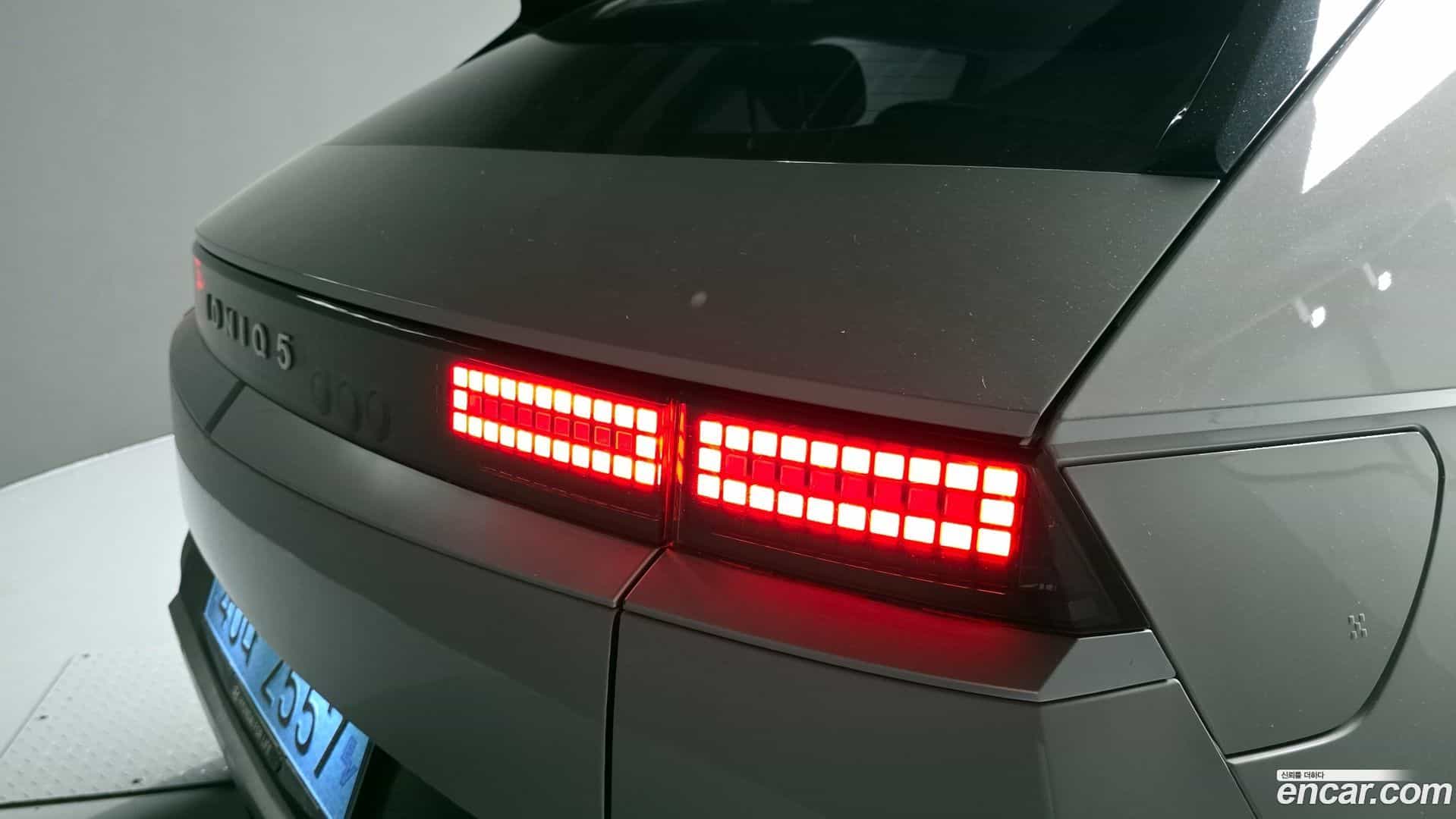 Ioniq5 Hyundai 2023.10-OUTER-033