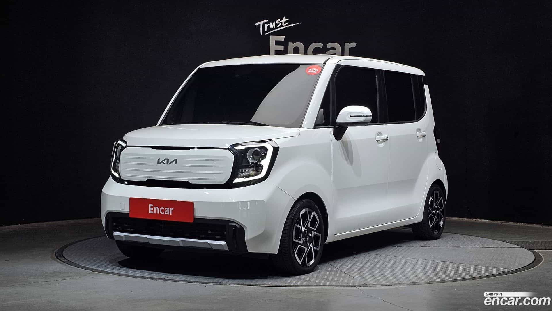 RAY Kia 2022.8-OUTER-001