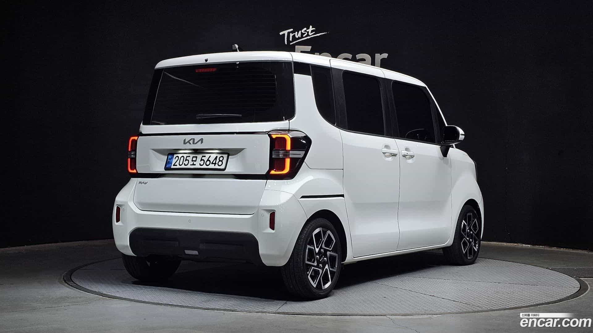 RAY Kia 2022.8-OUTER-002
